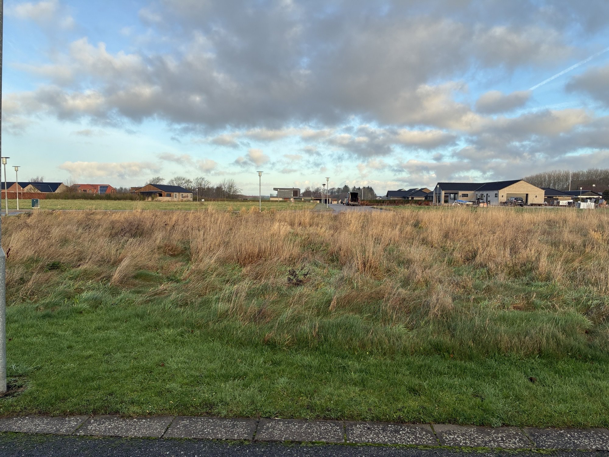 Fremhævet grund billede i fuldskærmstilstand. Billede af Gartnervænget 36, 9760 Vrå