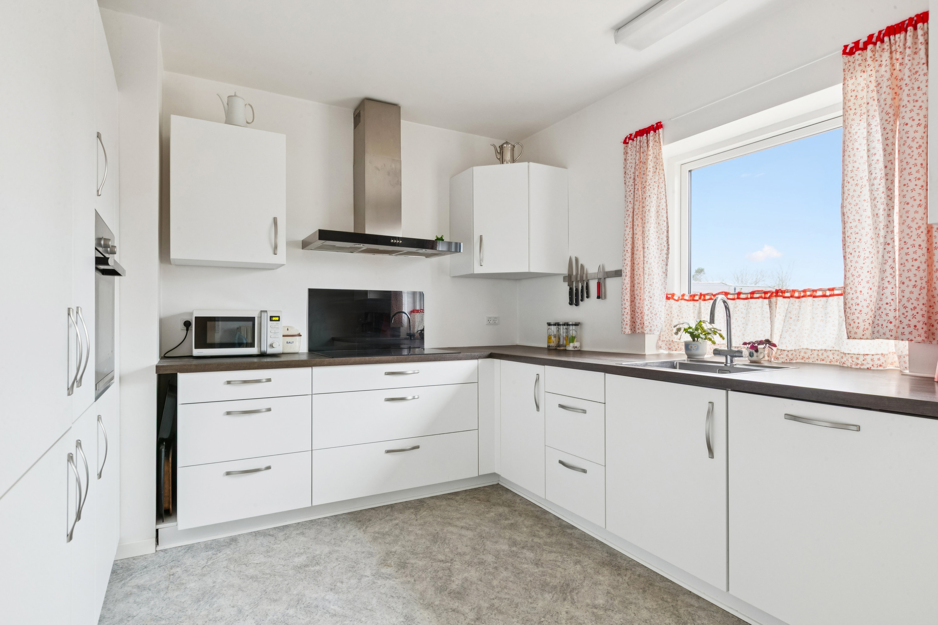 Miniaturebillede 2: køkken. Billede af Granvej 25, 3060 Espergærde