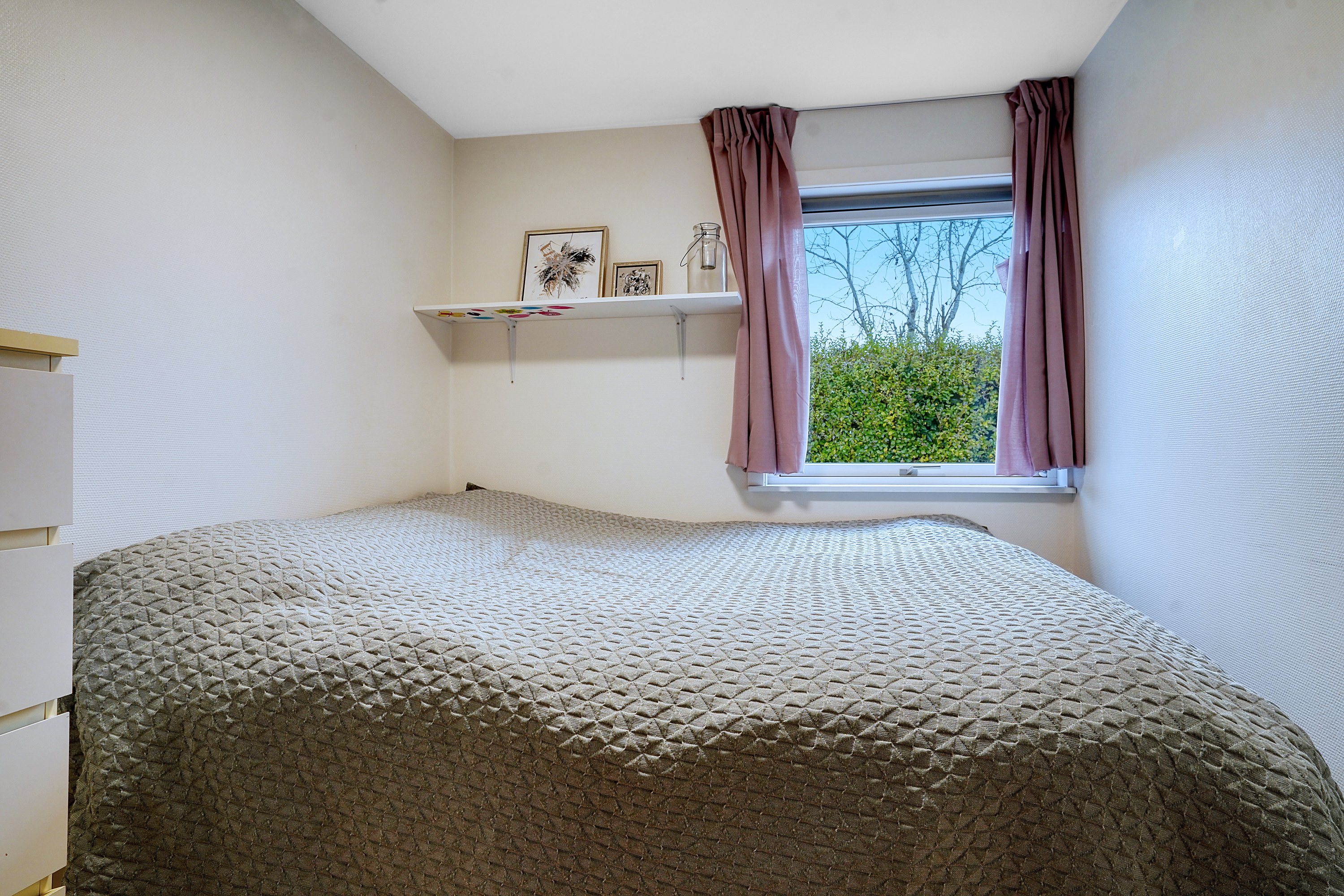 Fremhævet værelse billede i fuldskærmstilstand. Billede af Falkevang 18, 3450 Allerød