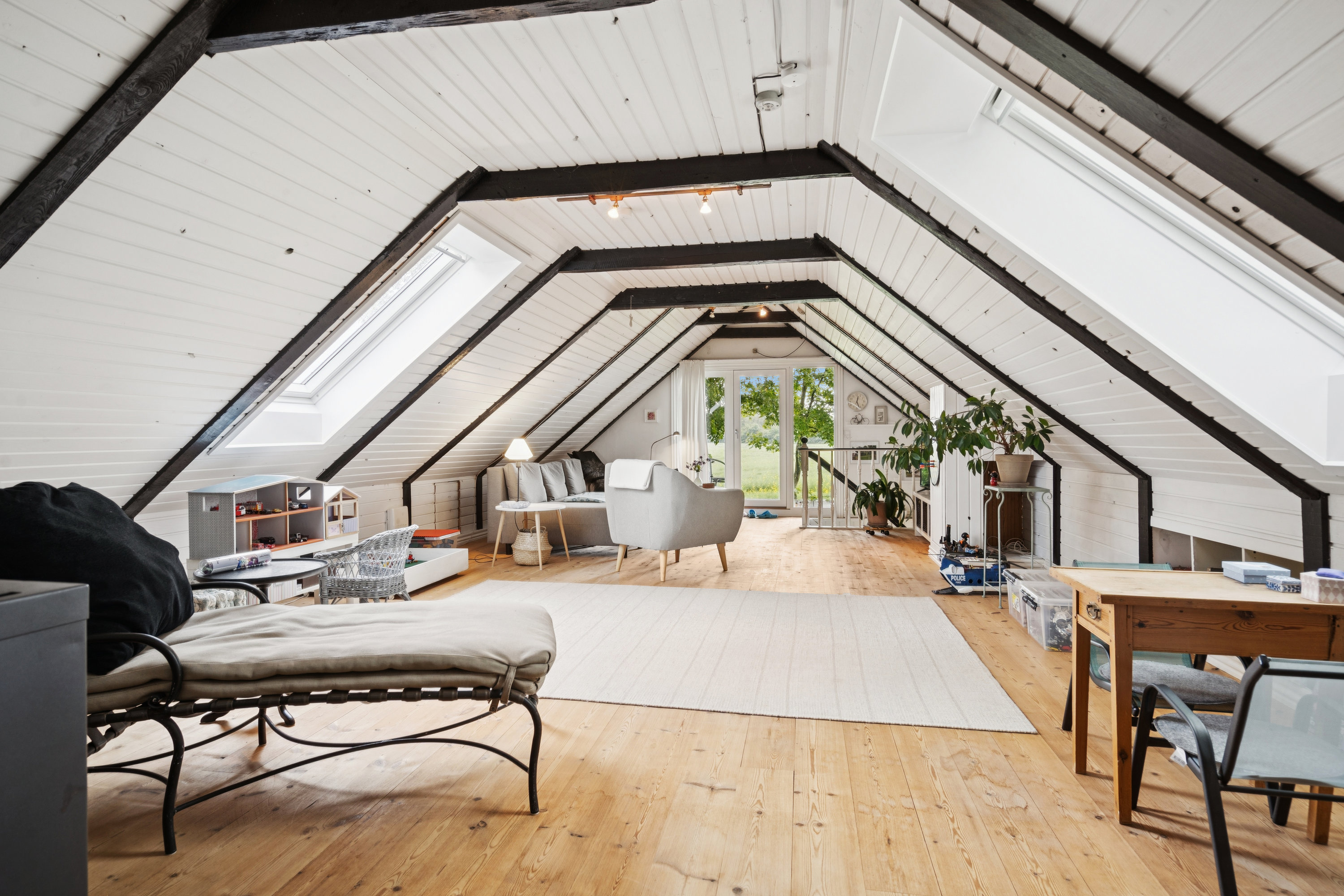 Fremhævet stue billede i fuldskærmstilstand. Billede af Solvangsvej 9, Gjurup, 9800 Hjørring