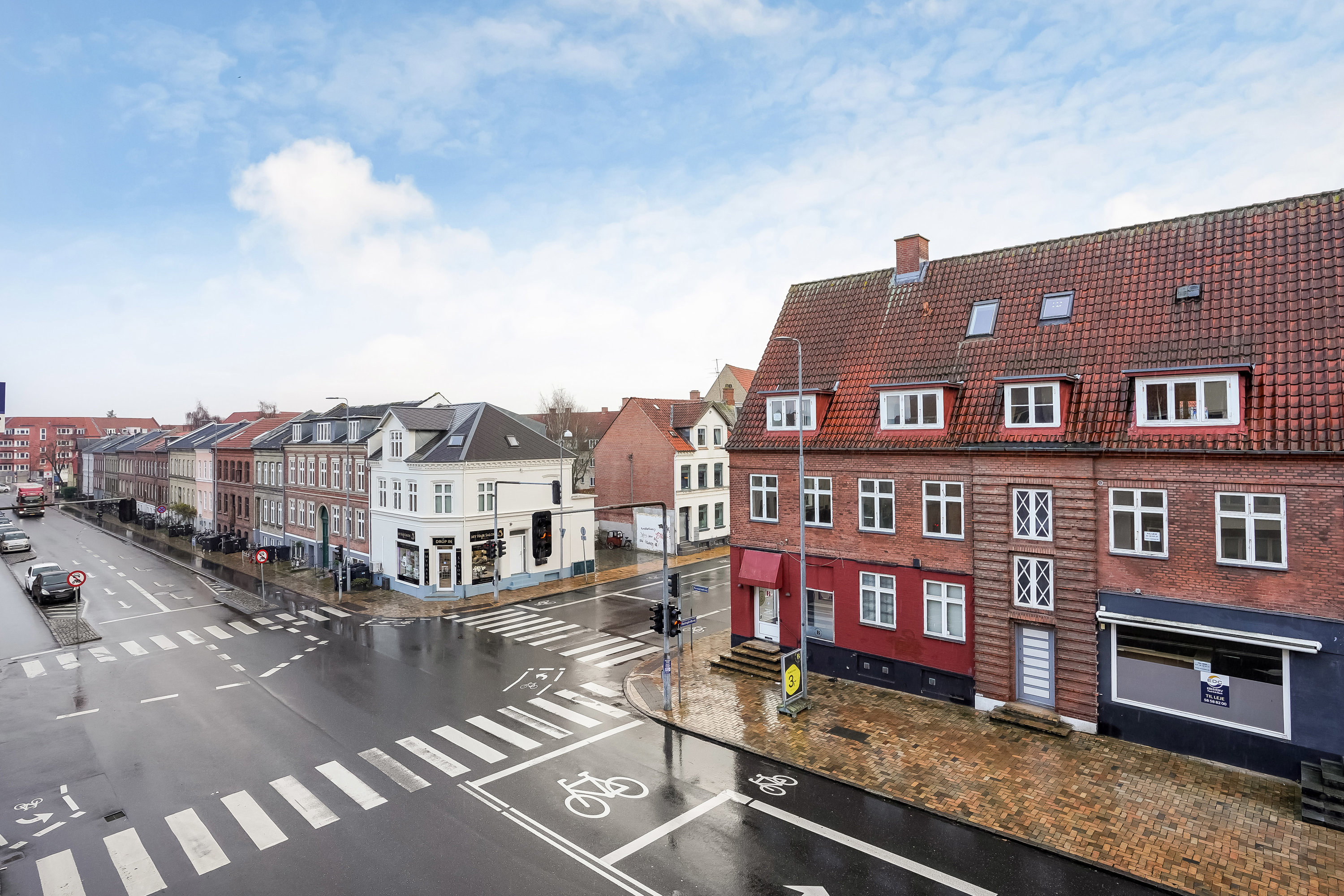 Fremhævet ejendommen billede i fuldskærmstilstand. Billede af Reventlowsvej 54, 2. th., 5000 Odense C