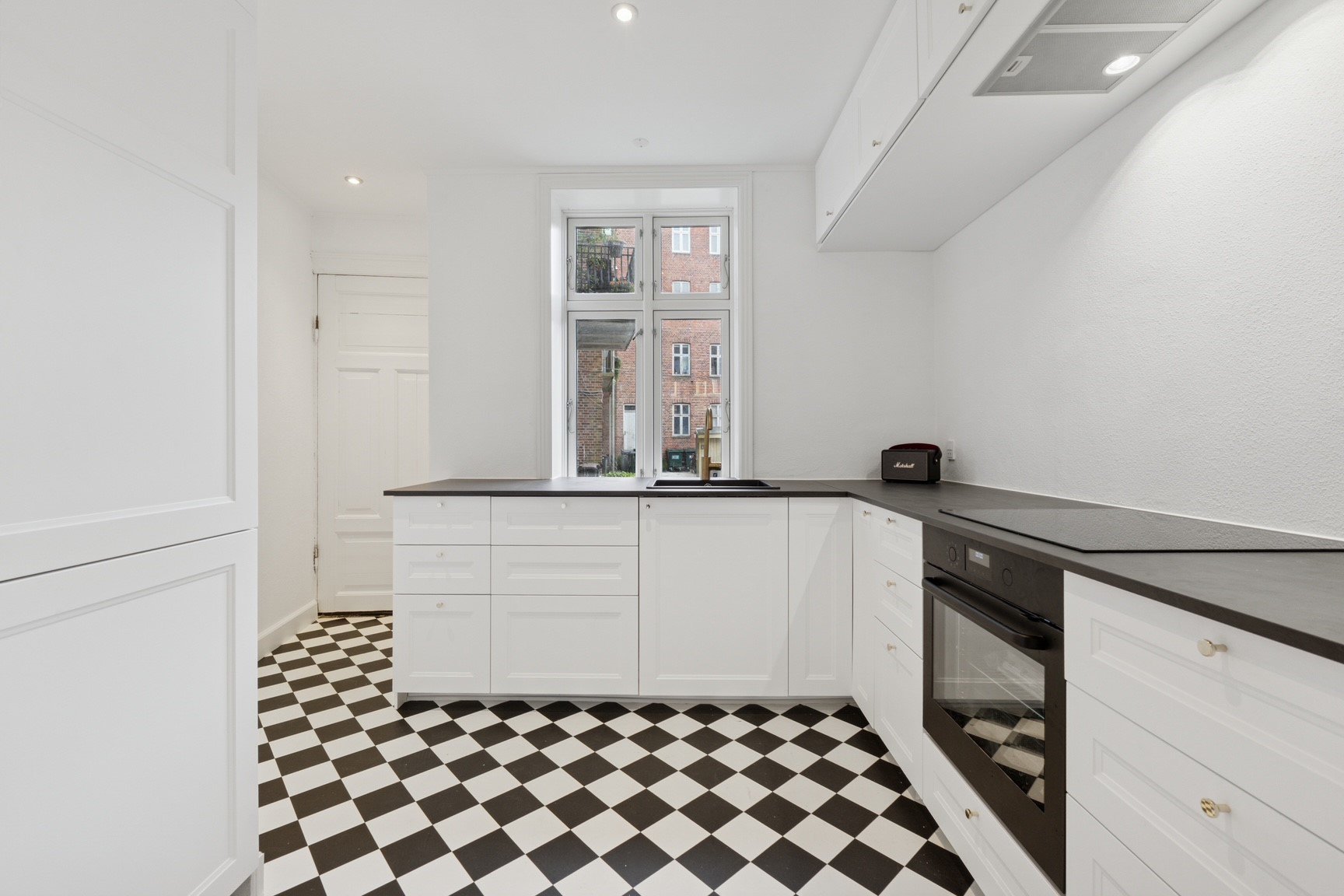 Fremhævet  billede i fuldskærmstilstand. Billede af Skolegade 70, st.. th., 6700 Esbjerg