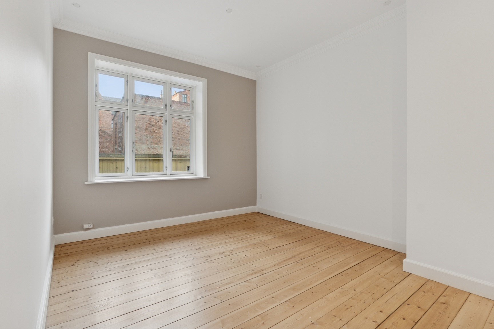 Fremhævet  billede i fuldskærmstilstand. Billede af Skolegade 70, st.. th., 6700 Esbjerg