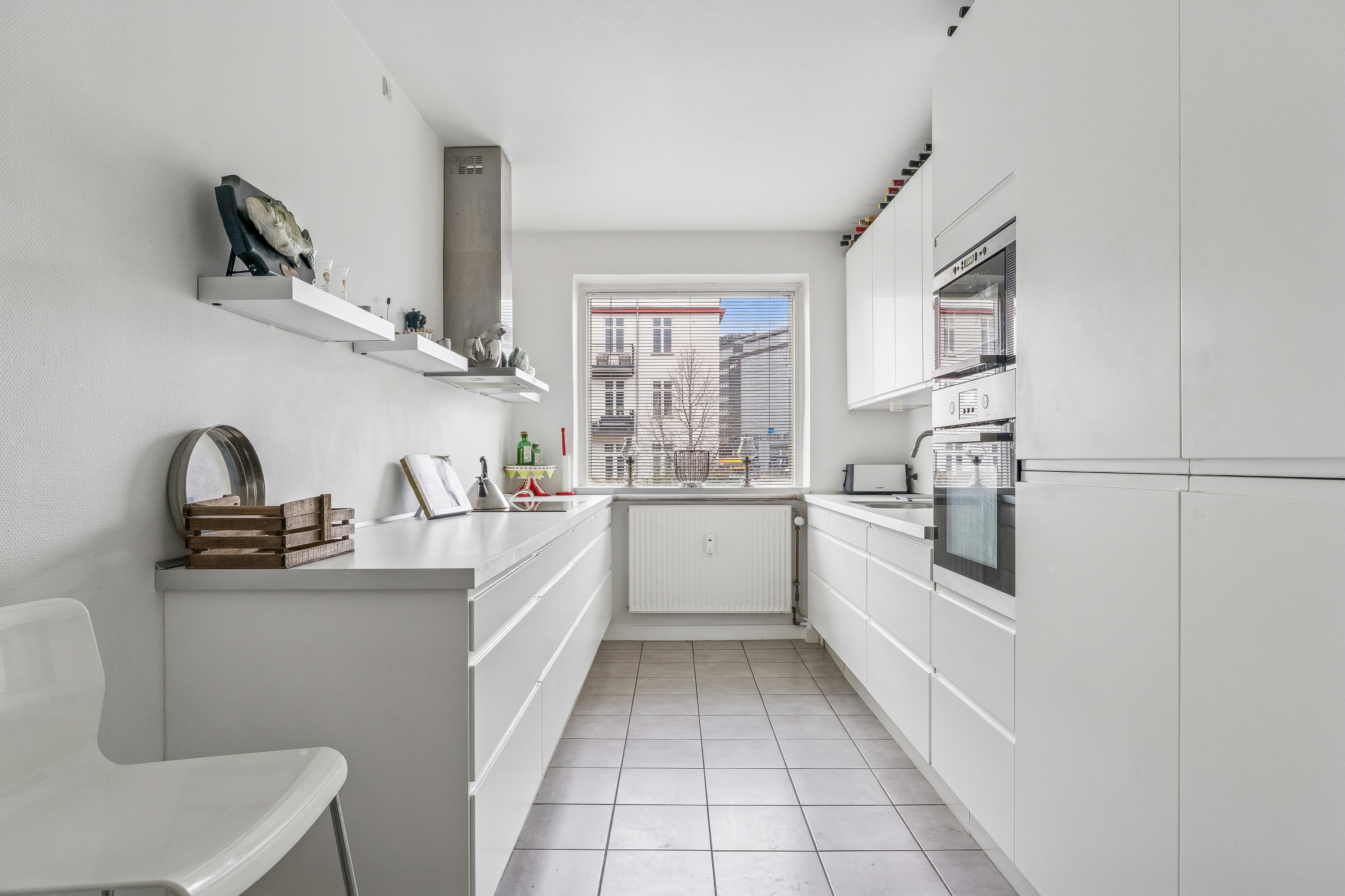 Fremhævet køkken billede i fuldskærmstilstand. Billede af Rosbæksvej 1, st.. tv., 2100 København Ø