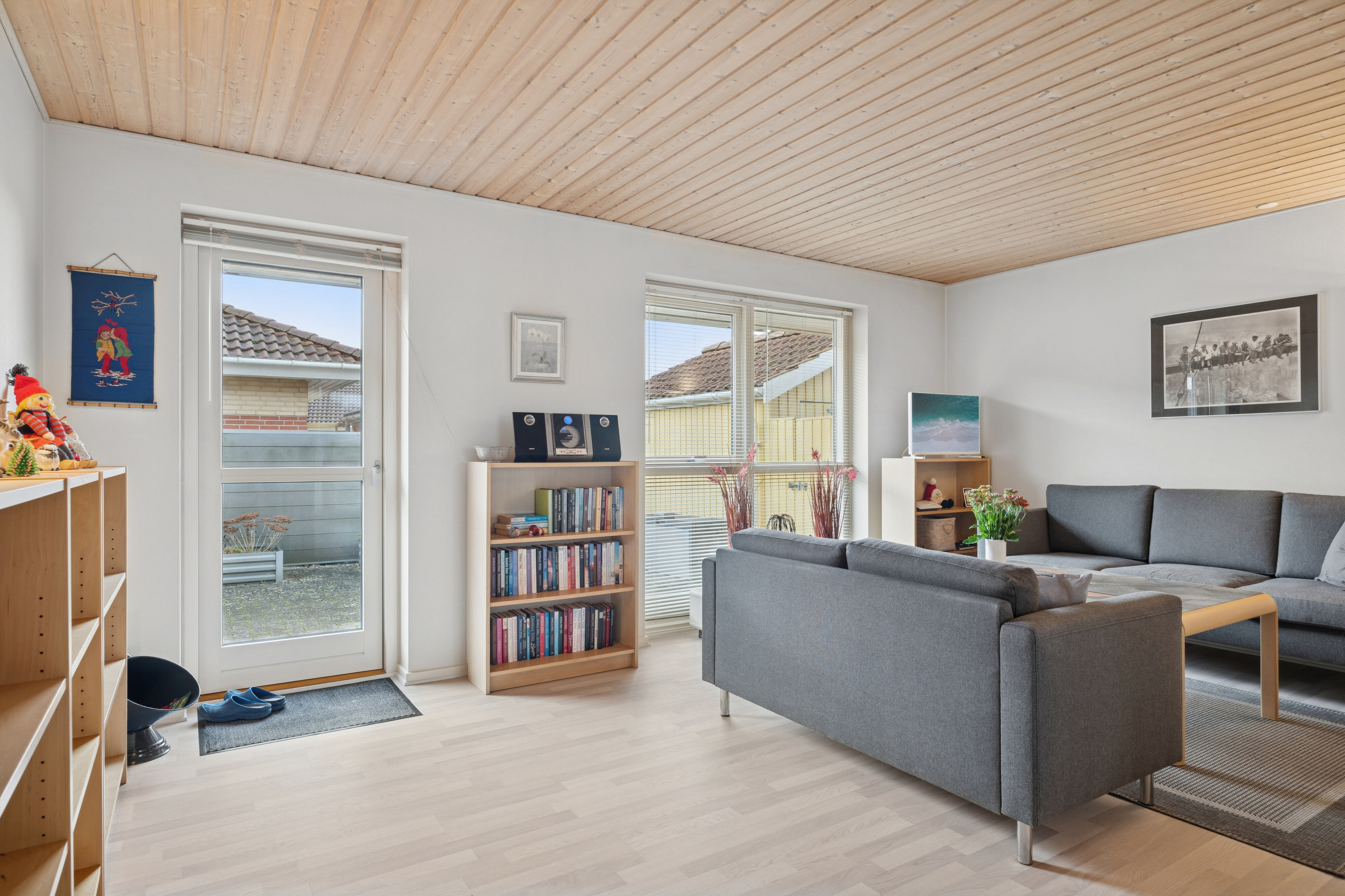 Fremhævet stue billede i fuldskærmstilstand. Billede af Skæppevej 9, 4760 Vordingborg