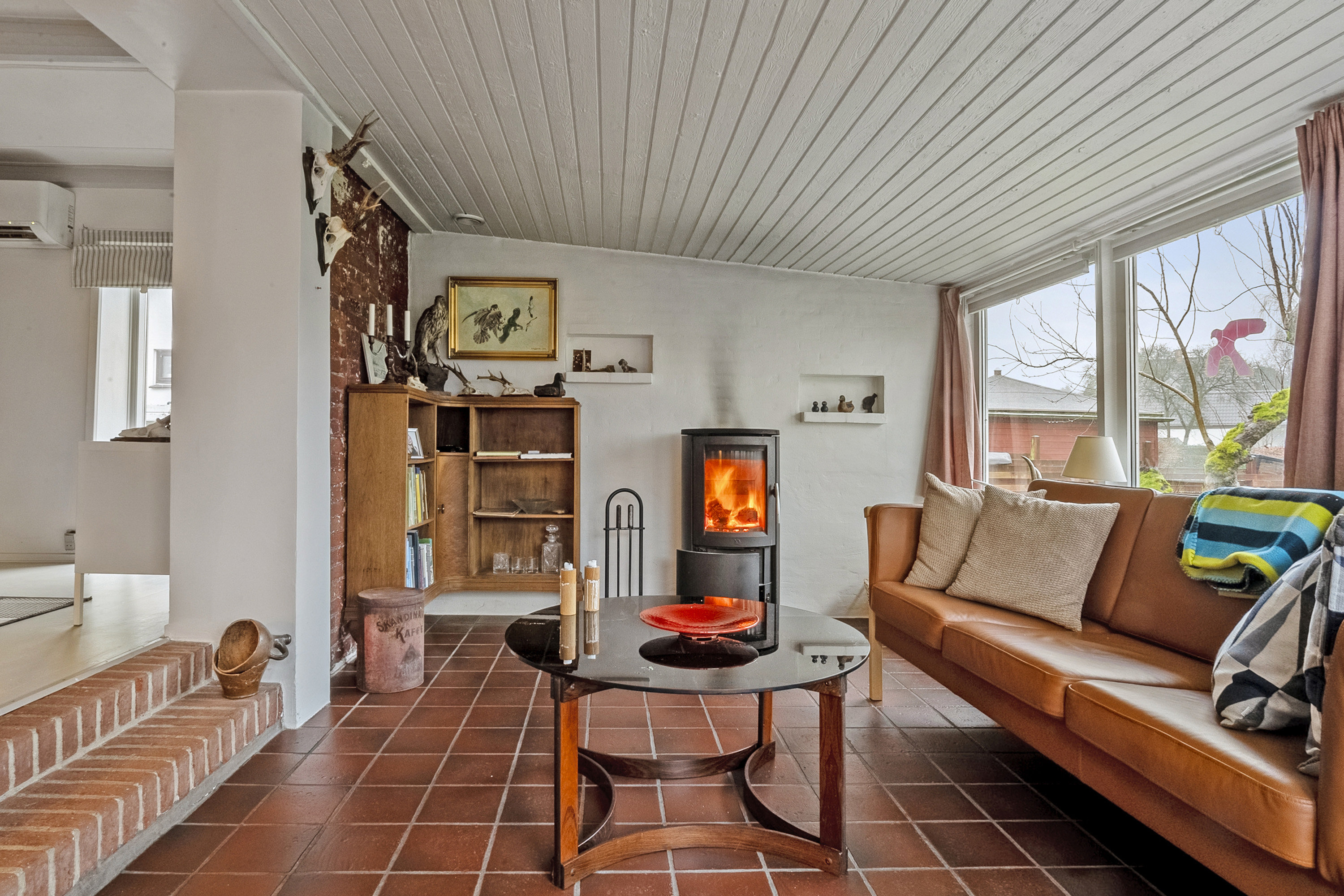 Fremhævet stue billede i fuldskærmstilstand. Billede af Sandbjergvej 14, Søvind, 8700 Horsens