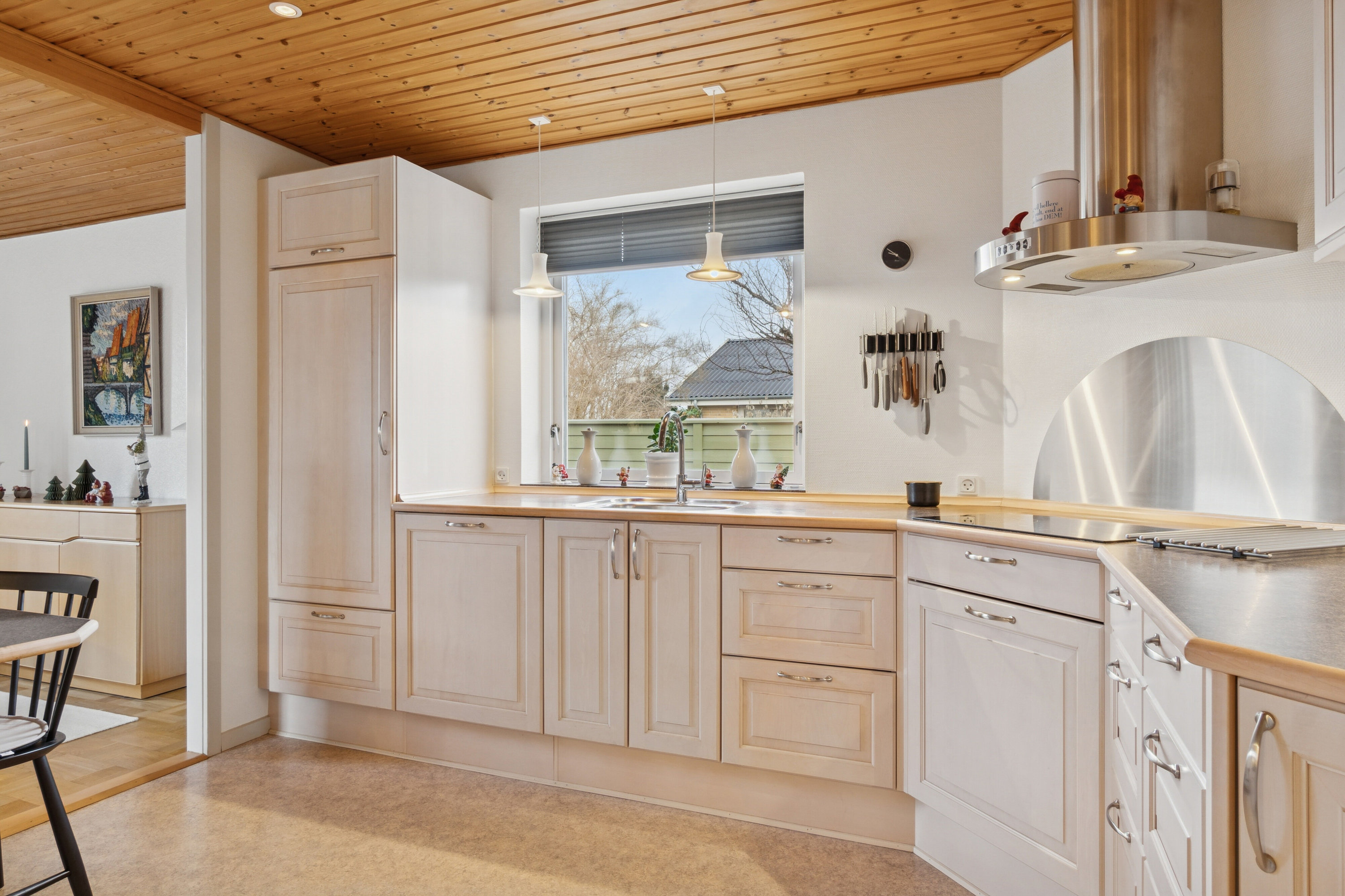 Fremhævet køkken billede i fuldskærmstilstand. Billede af Agervej 3, 4400 Kalundborg