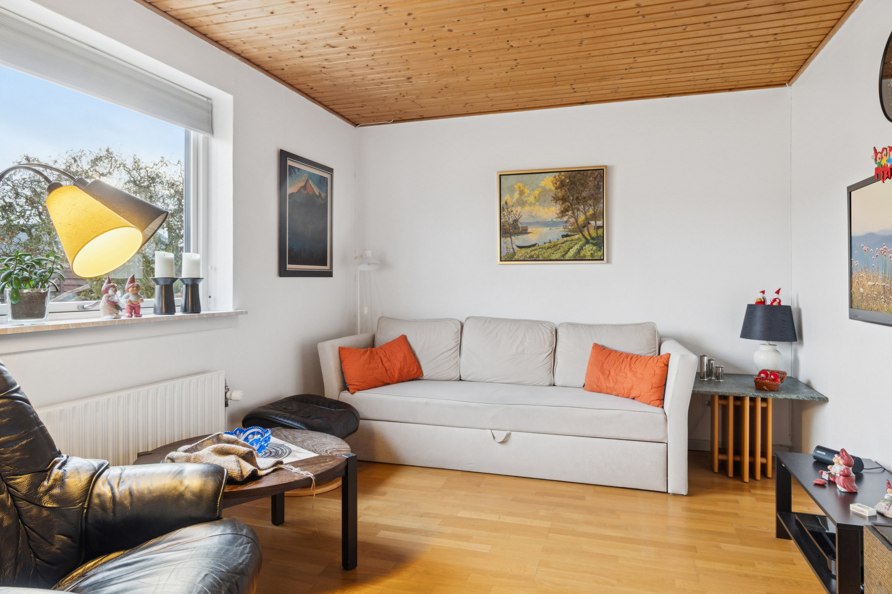 Fremhævet stue billede i fuldskærmstilstand. Billede af Agervej 3, 4400 Kalundborg