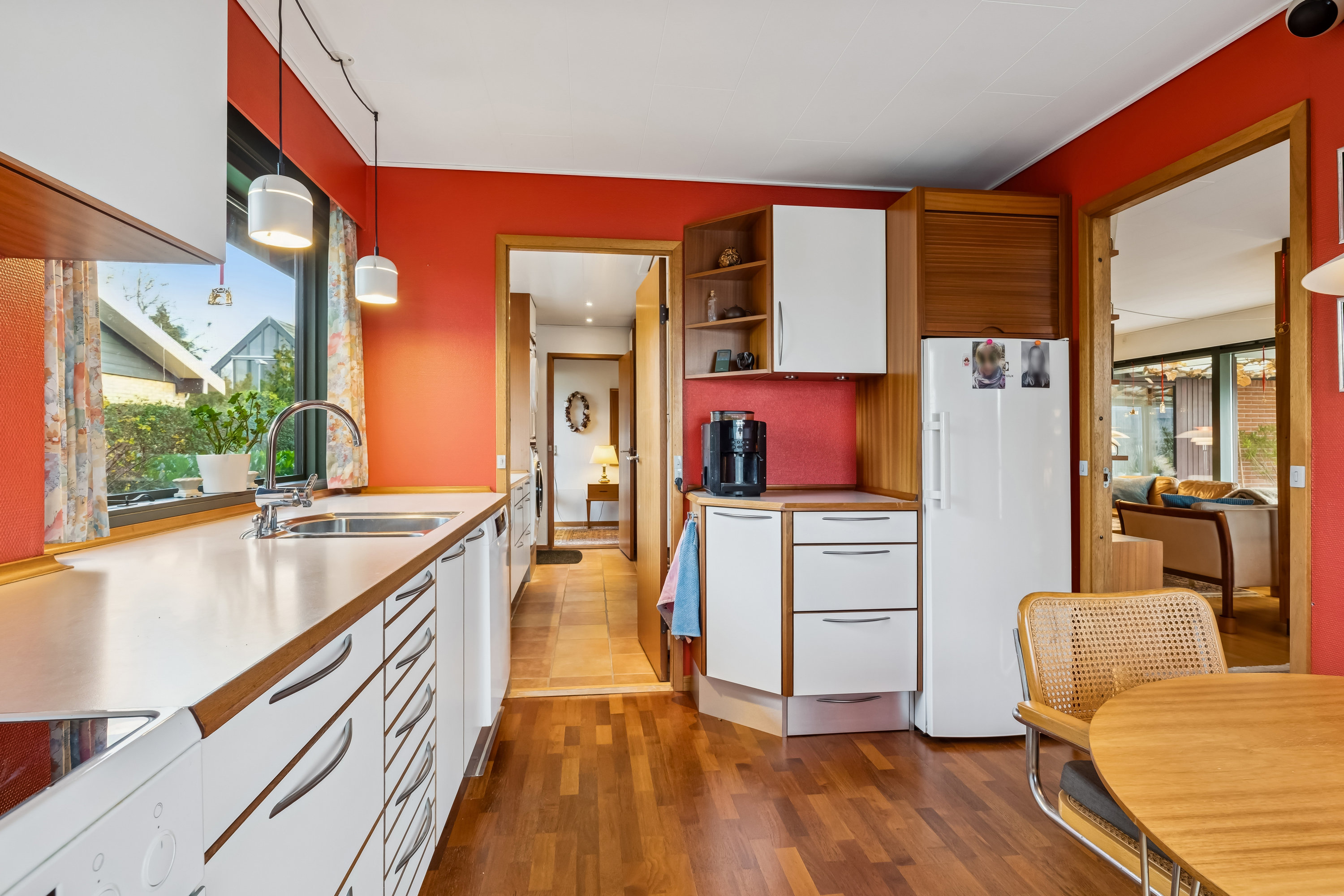 Fremhævet køkken billede i fuldskærmstilstand. Billede af Slettetoften 38, 2630 Taastrup