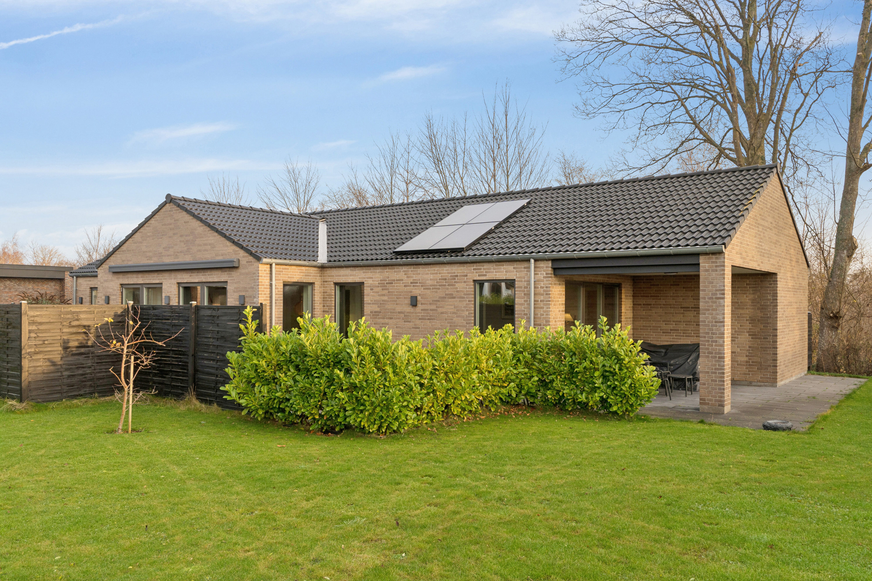 Miniaturebillede 1: set fra haven. Billede af Vintervej 7, 4654 Faxe Ladeplads