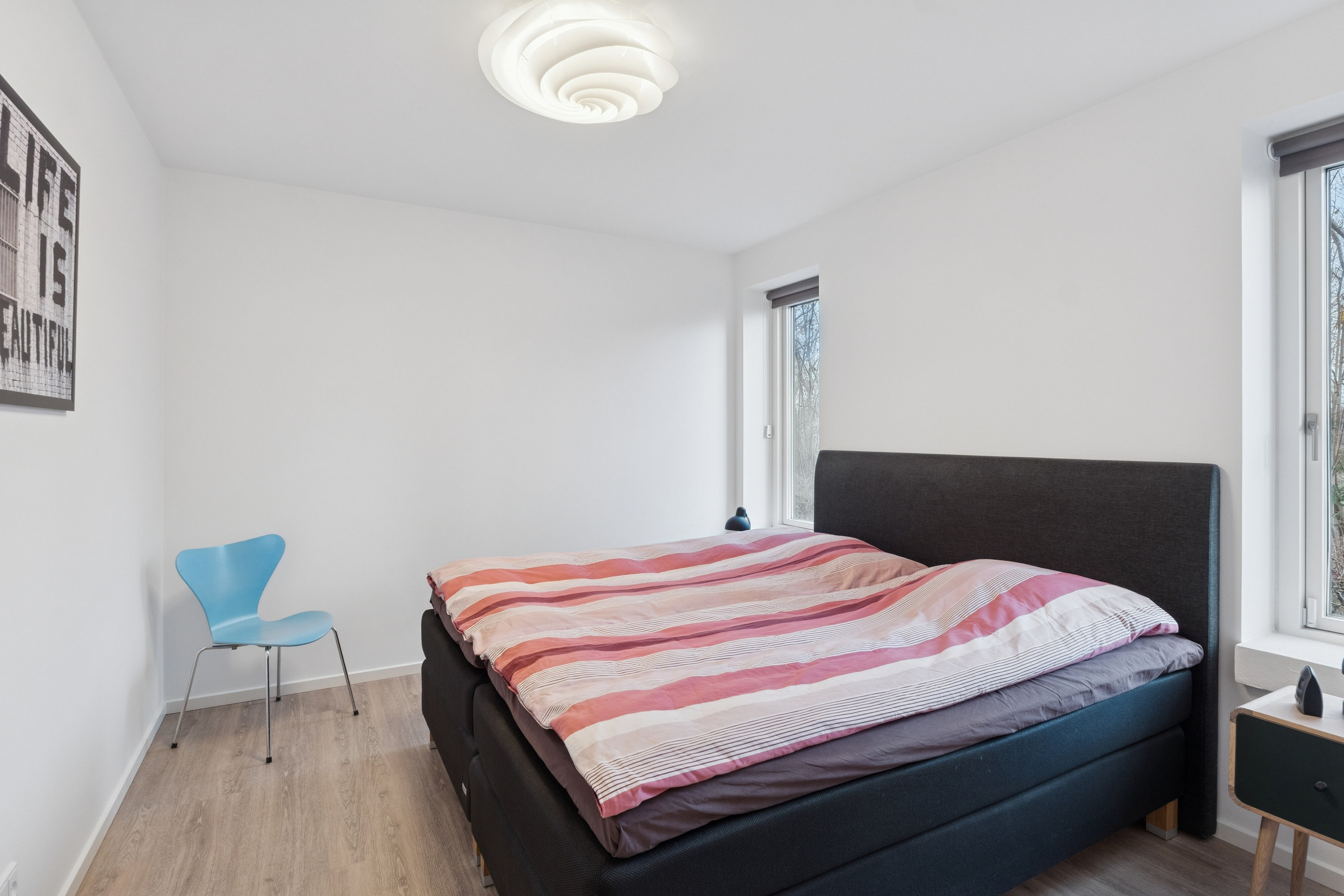 Fremhævet soveværelse billede i fuldskærmstilstand. Billede af Vintervej 7, 4654 Faxe Ladeplads