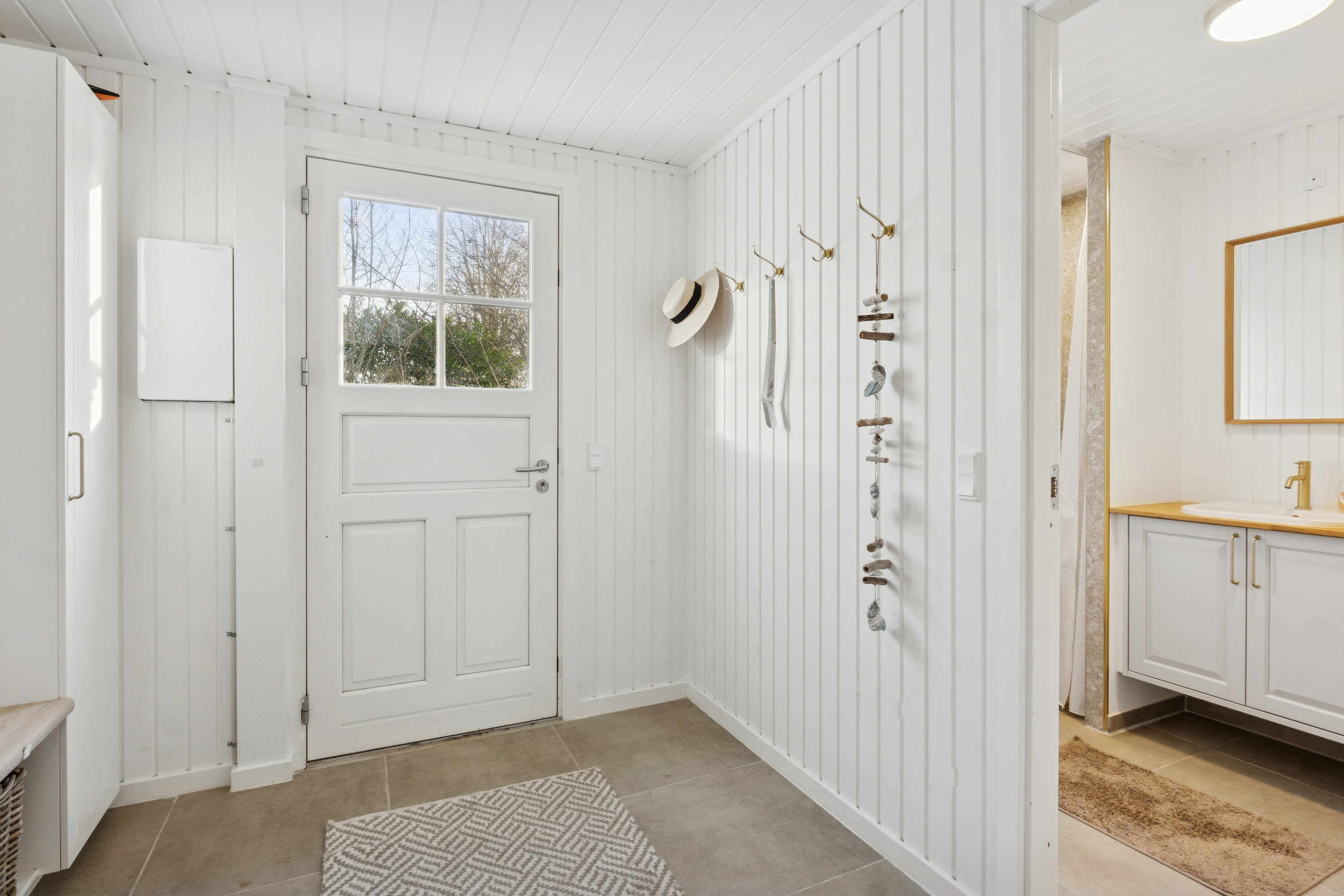 Miniaturebillede 2: hall. Billede af Vildrosevej 4, Vesteregnen, 5932 Humble