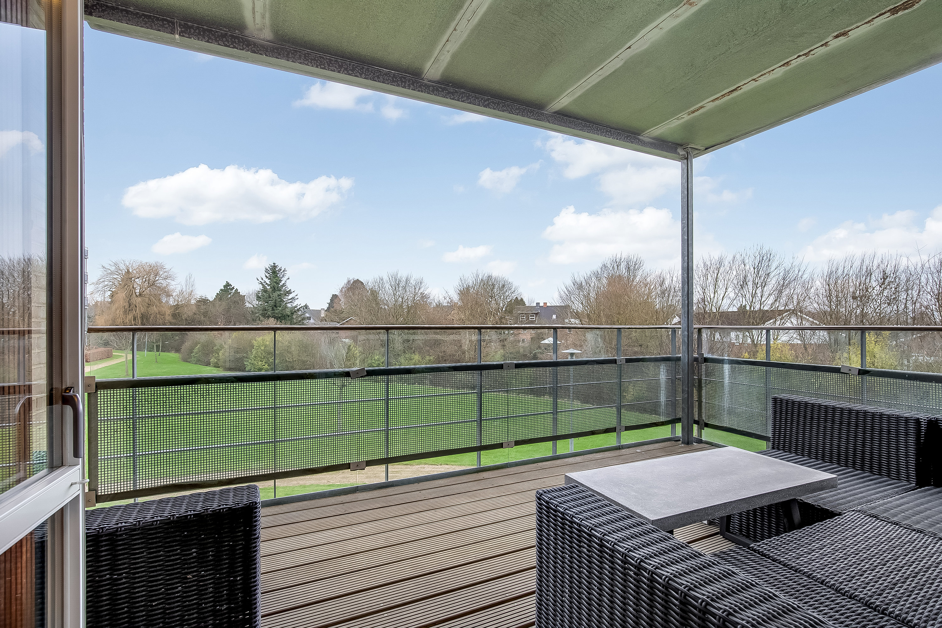 Miniaturebillede 1: altan. Billede af Tvedvej 71, 1. mf., 6000 Kolding