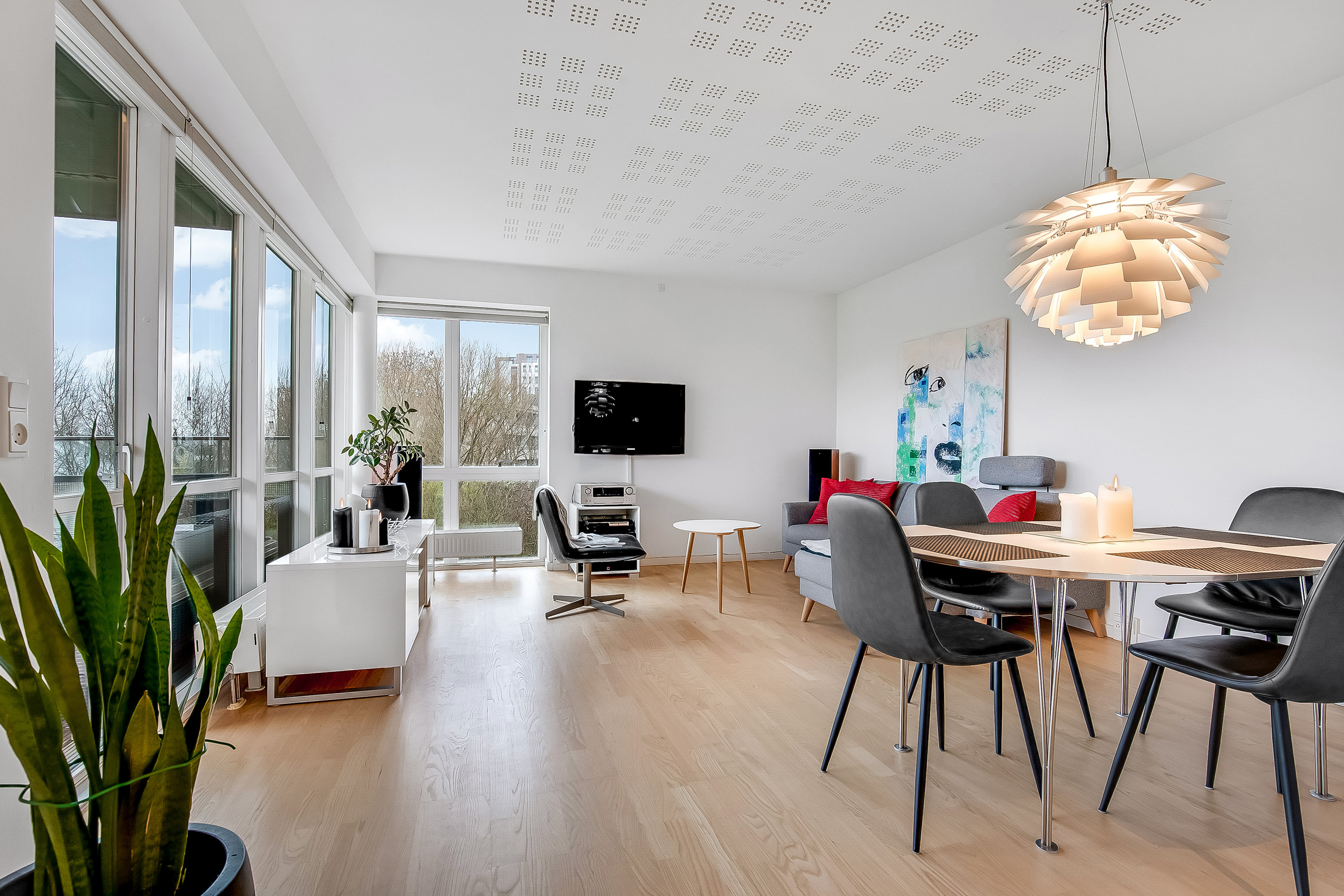 Fremhævet stue billede i fuldskærmstilstand. Billede af Tvedvej 71, 1. mf., 6000 Kolding