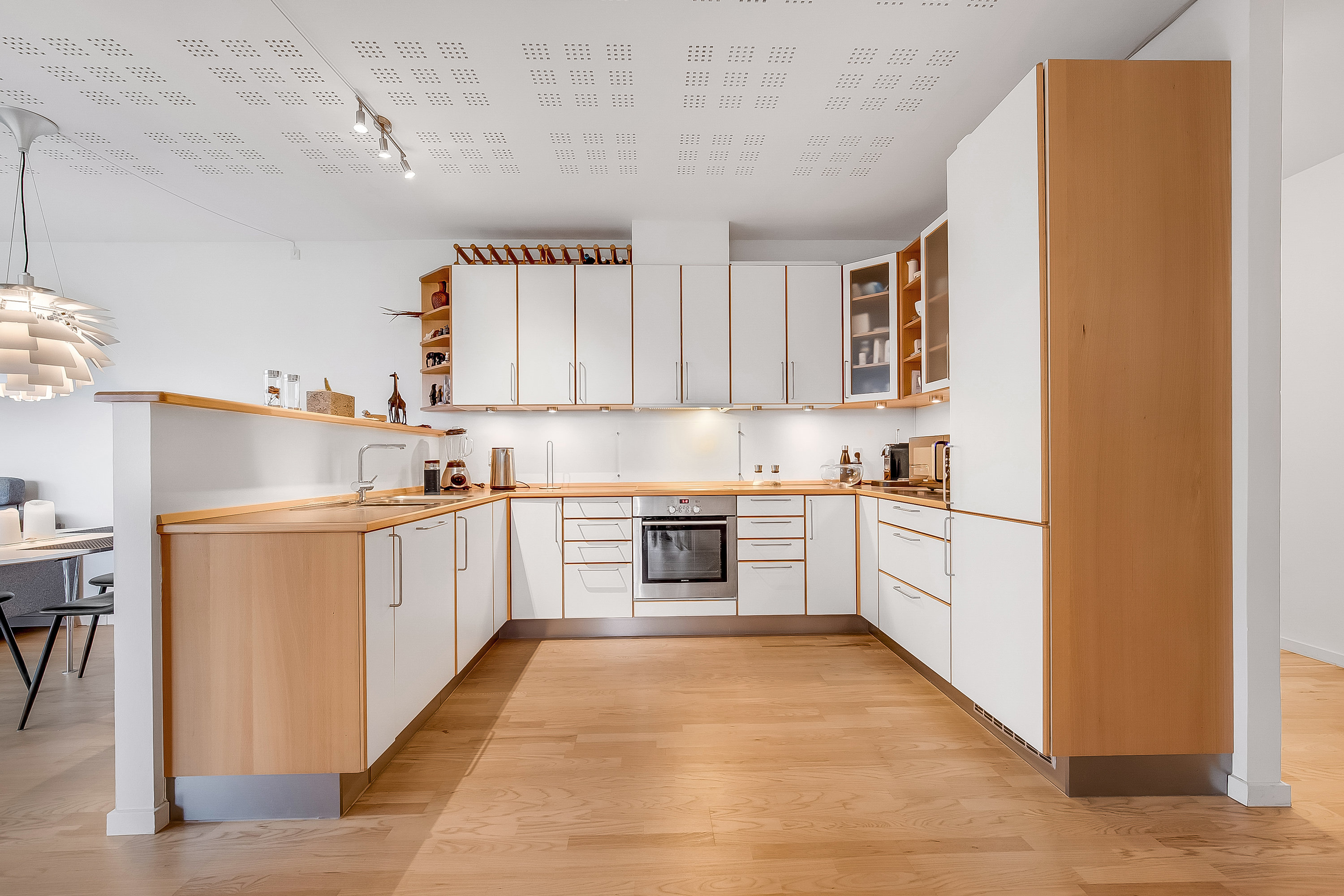 Fremhævet køkken billede i fuldskærmstilstand. Billede af Tvedvej 71, 1. mf., 6000 Kolding