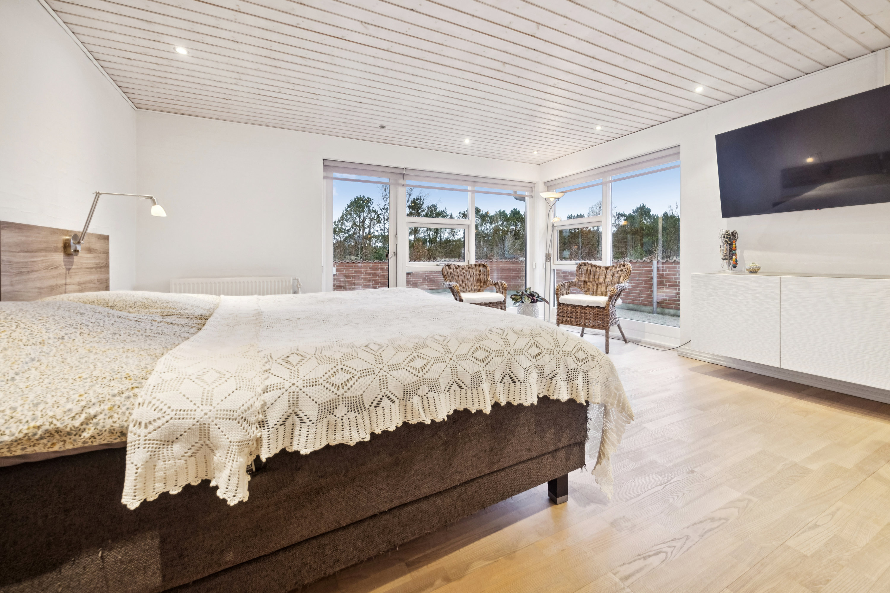 Fremhævet værelse billede i fuldskærmstilstand. Billede af Hou Engvej 100, Melholt, 9340 Asaa