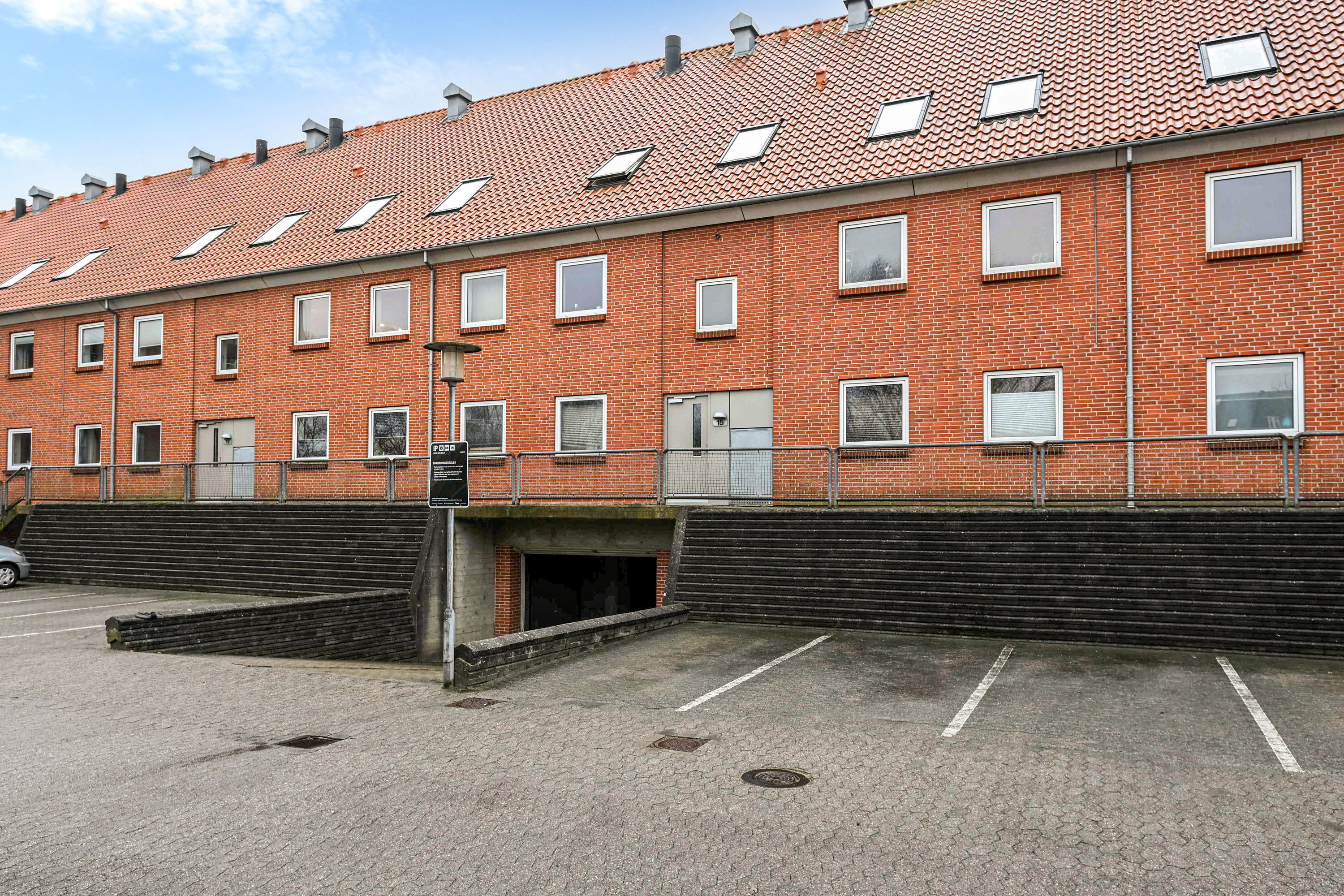 Fremhævet ejendommen billede i fuldskærmstilstand. Billede af Fynsgade 15, 1. th., 6700 Esbjerg