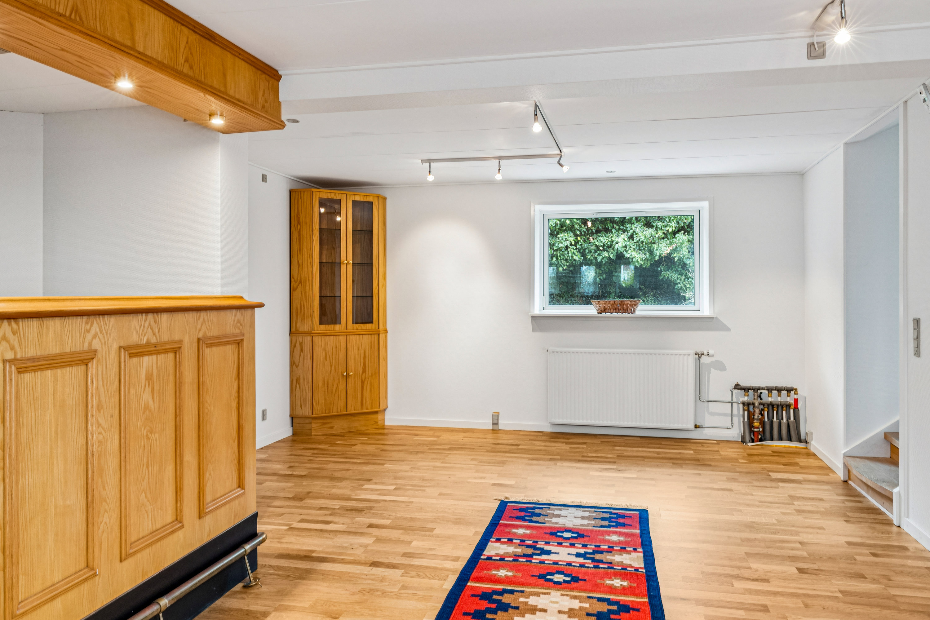 Fremhævet stue billede i fuldskærmstilstand. Billede af Engvej 3, 9280 Storvorde