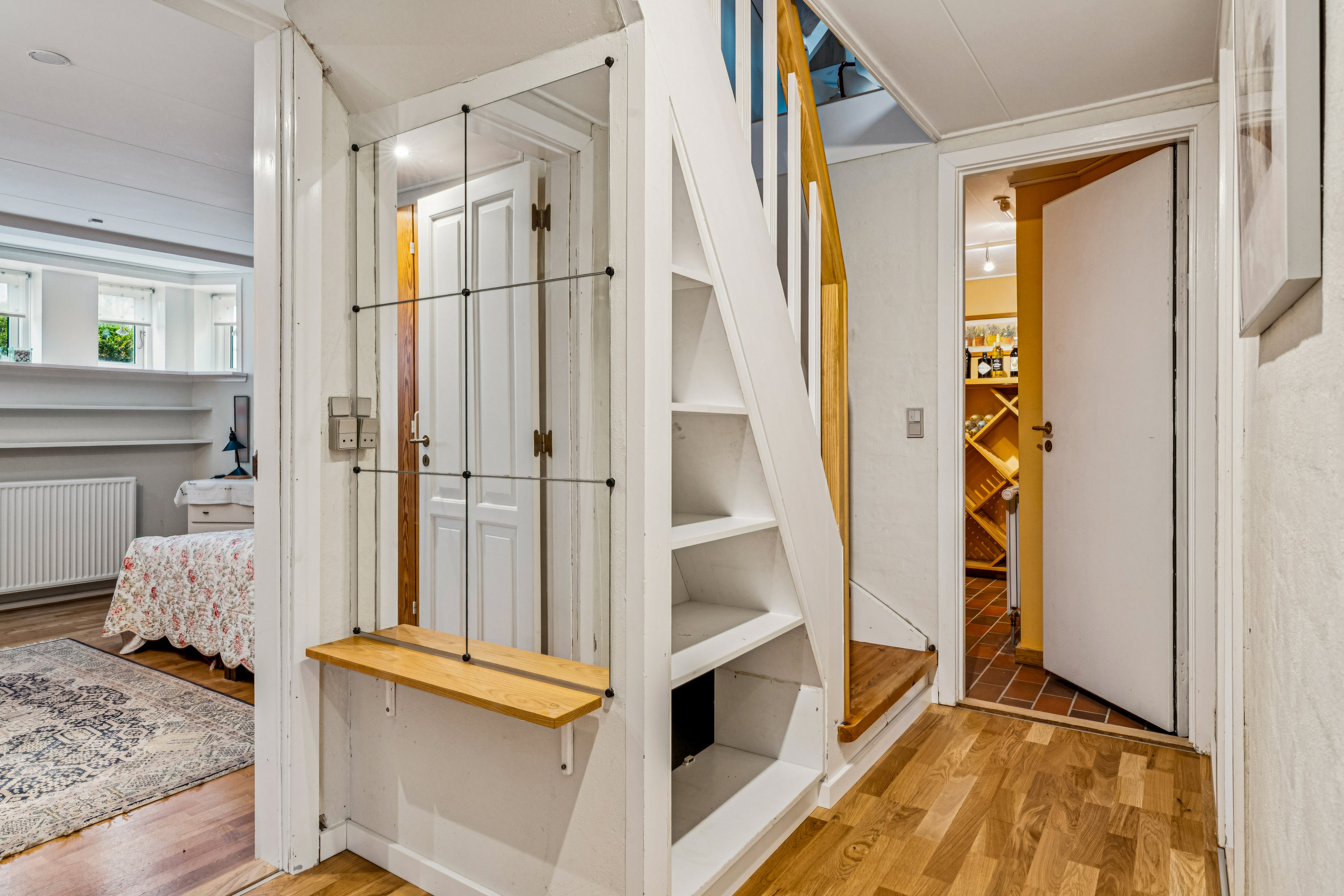 Fremhævet gang billede i fuldskærmstilstand. Billede af Engvej 3, 9280 Storvorde