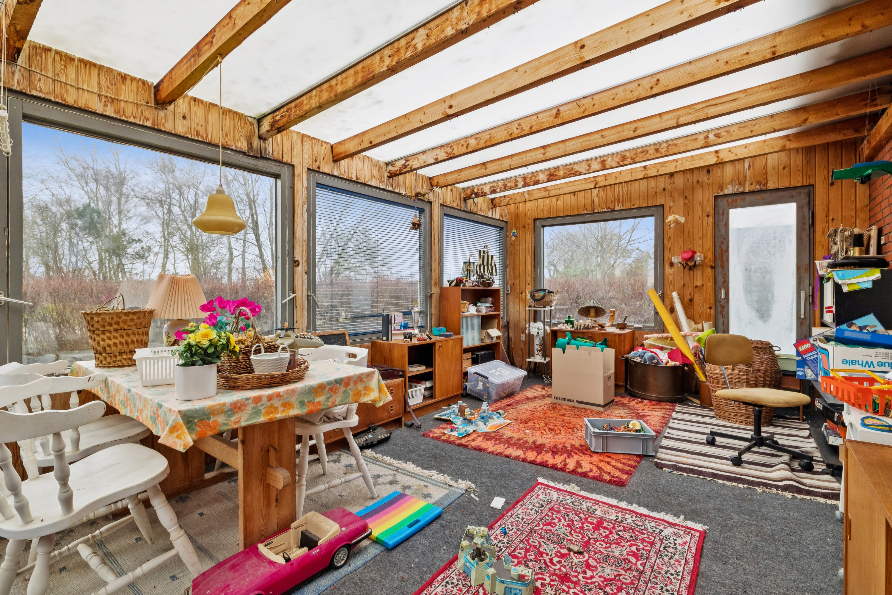 Fremhævet stue billede i fuldskærmstilstand. Billede af Nyvasen 6, Udbyhøj, 8970 Havndal