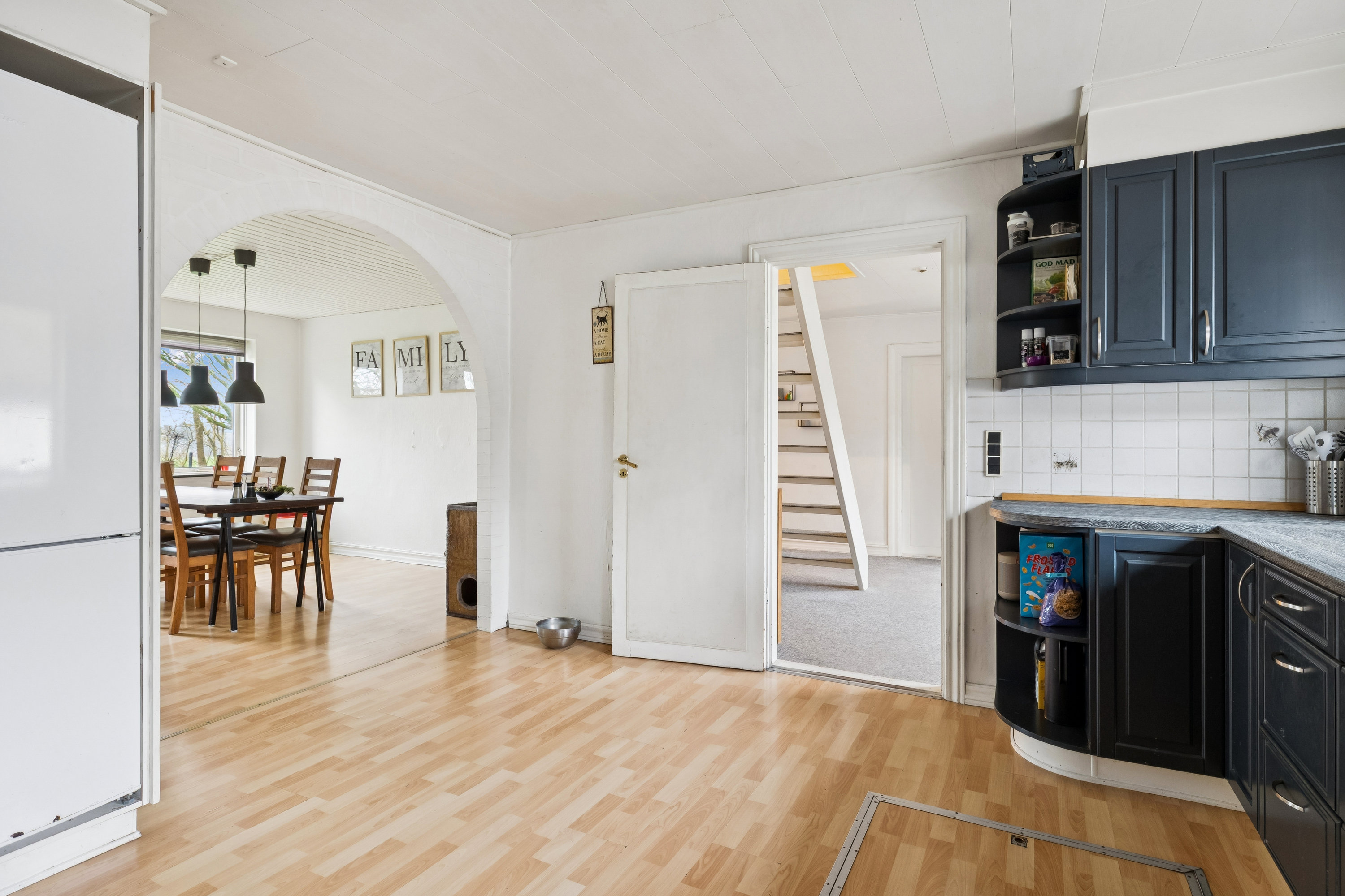 Fremhævet køkken billede i fuldskærmstilstand. Billede af Ll Gandrupgårdsvej 4, Gandrup, 9510 Arden