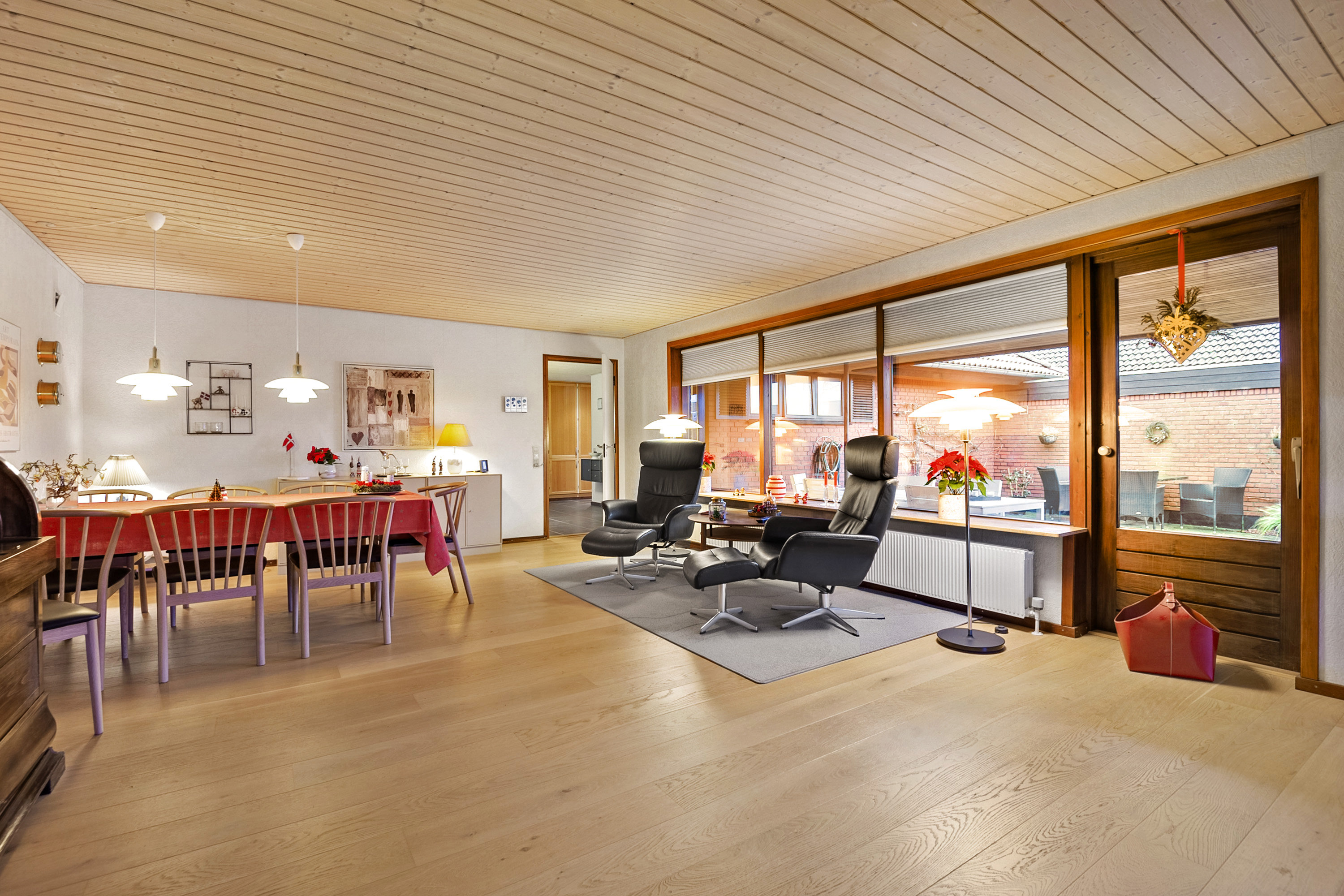 Fremhævet spisestue billede i fuldskærmstilstand. Billede af Bygvænget 9, 6800 Varde