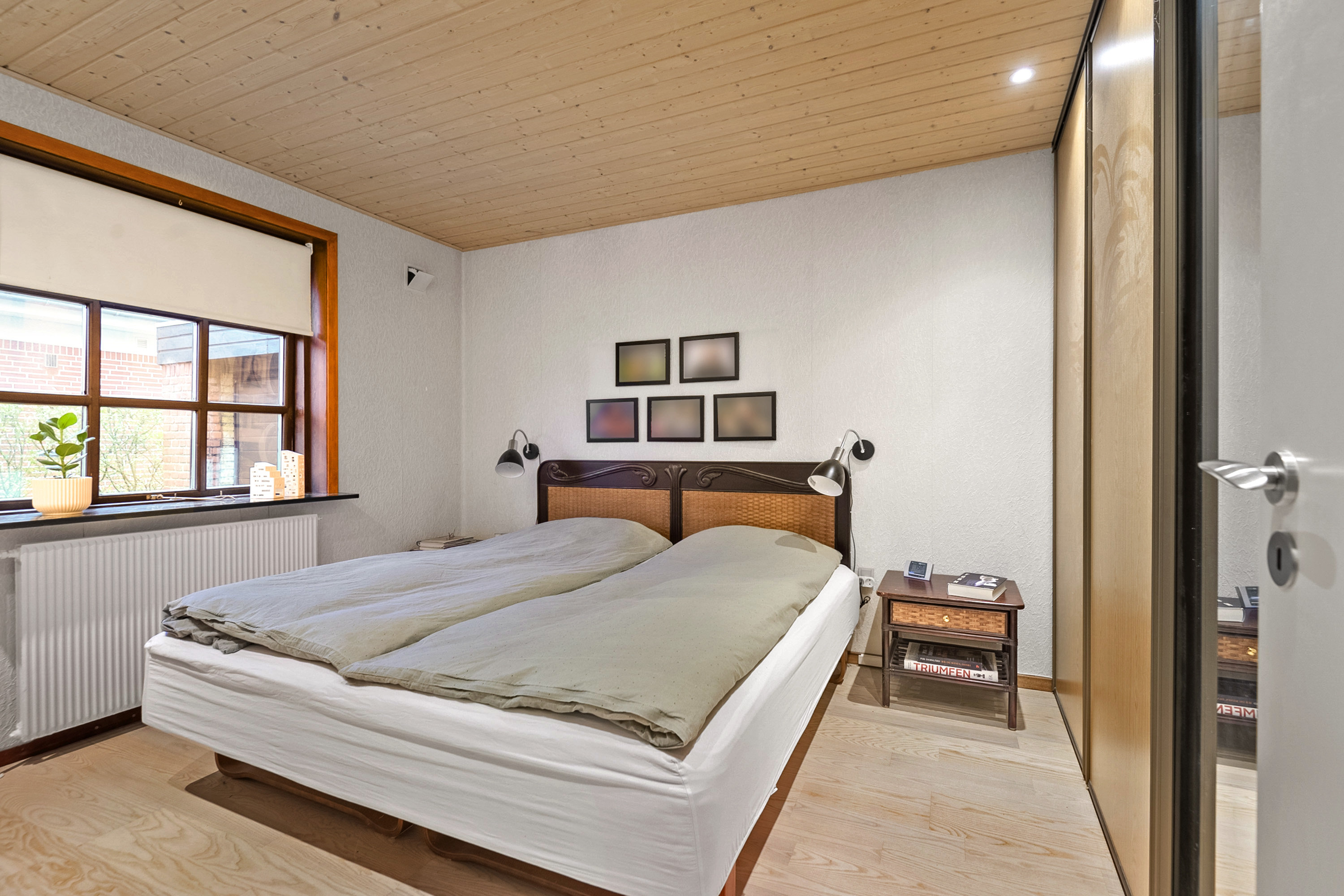 Fremhævet soveværelse billede i fuldskærmstilstand. Billede af Bygvænget 9, 6800 Varde