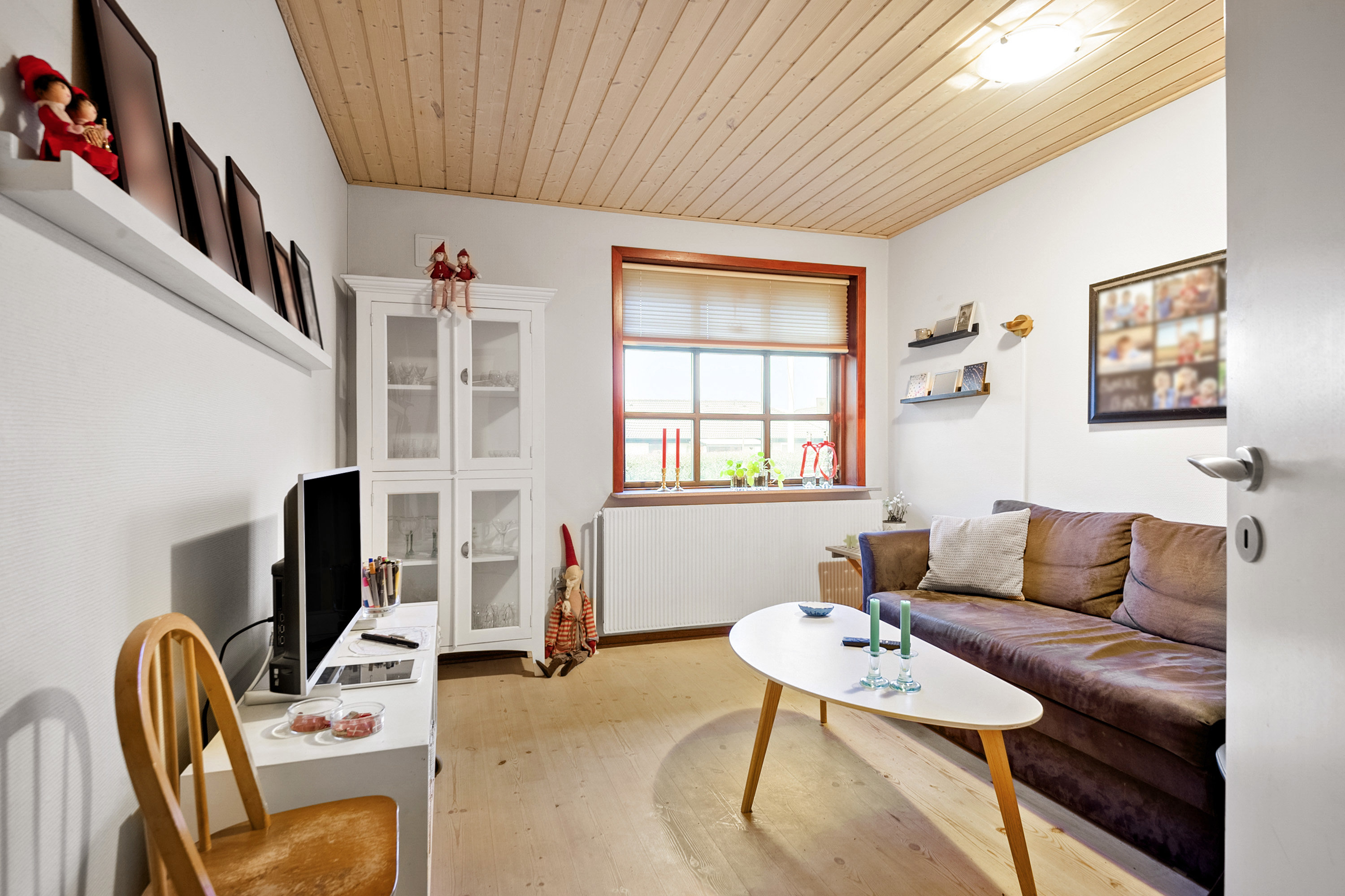 Fremhævet stue billede i fuldskærmstilstand. Billede af Bygvænget 9, 6800 Varde