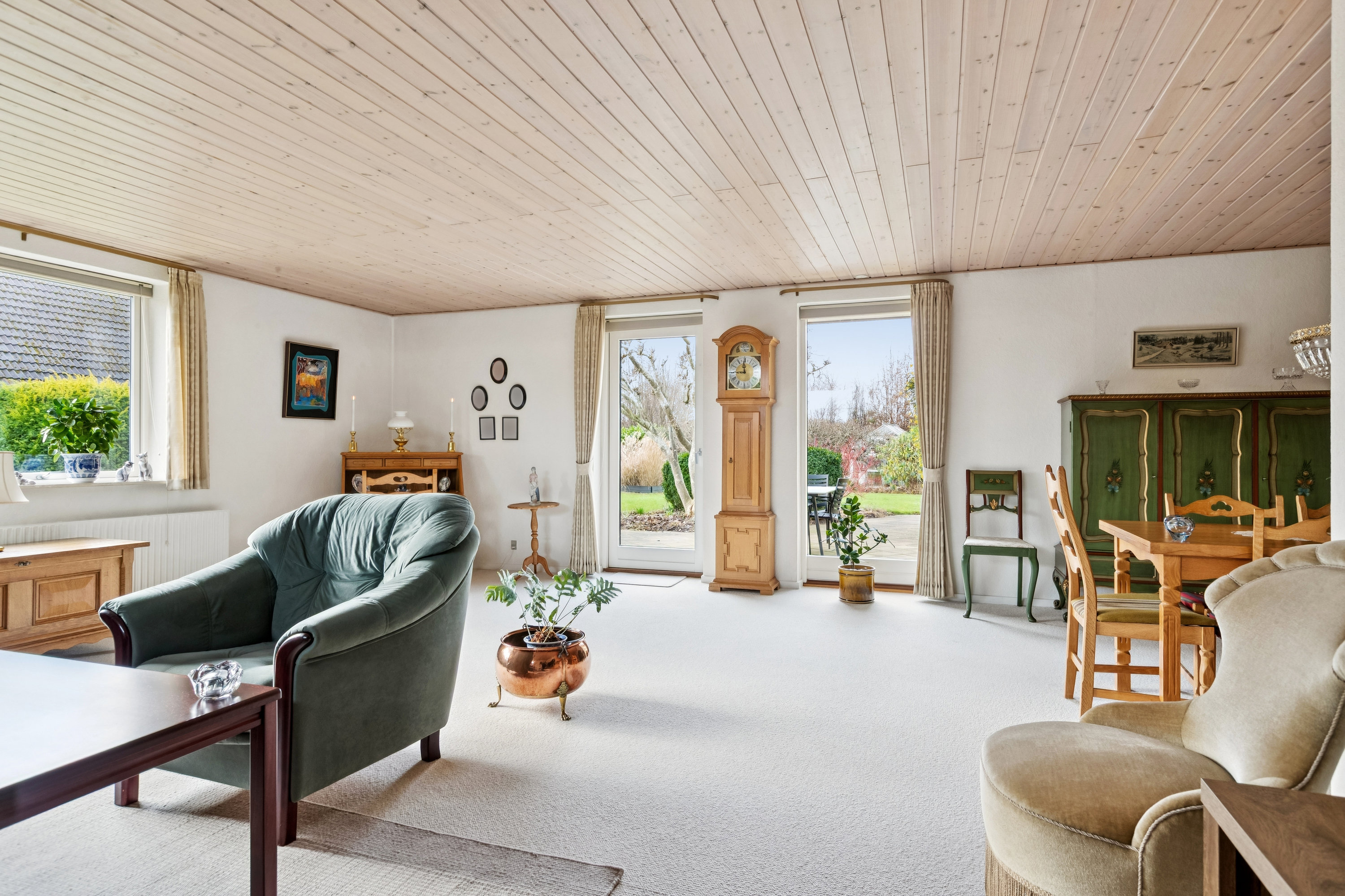 Fremhævet stue billede i fuldskærmstilstand. Billede af Søbæksvej 16, 4450 Jyderup