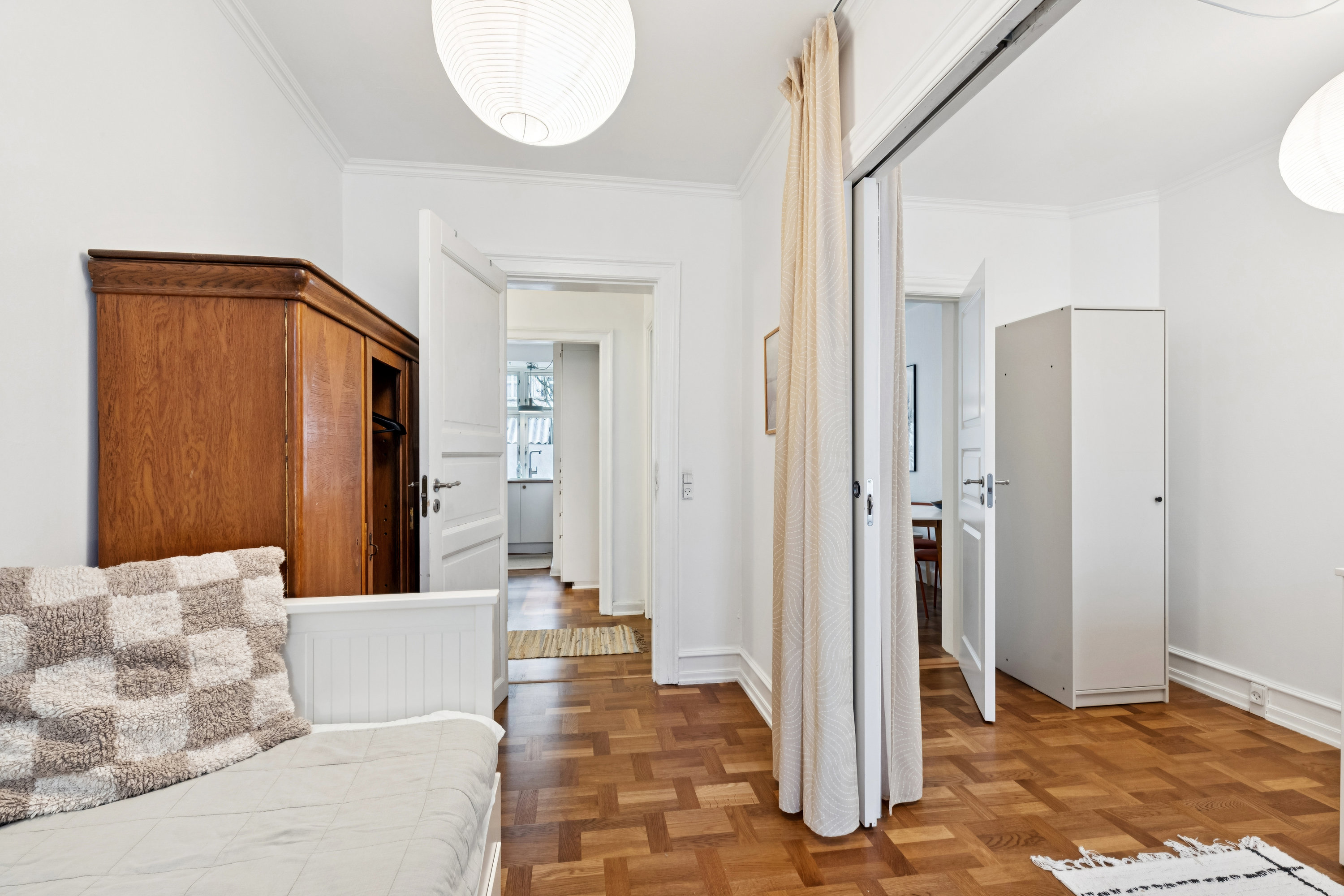 Fremhævet værelse billede i fuldskærmstilstand. Billede af Yrsavej 9, st.. th., 2000 Frederiksberg