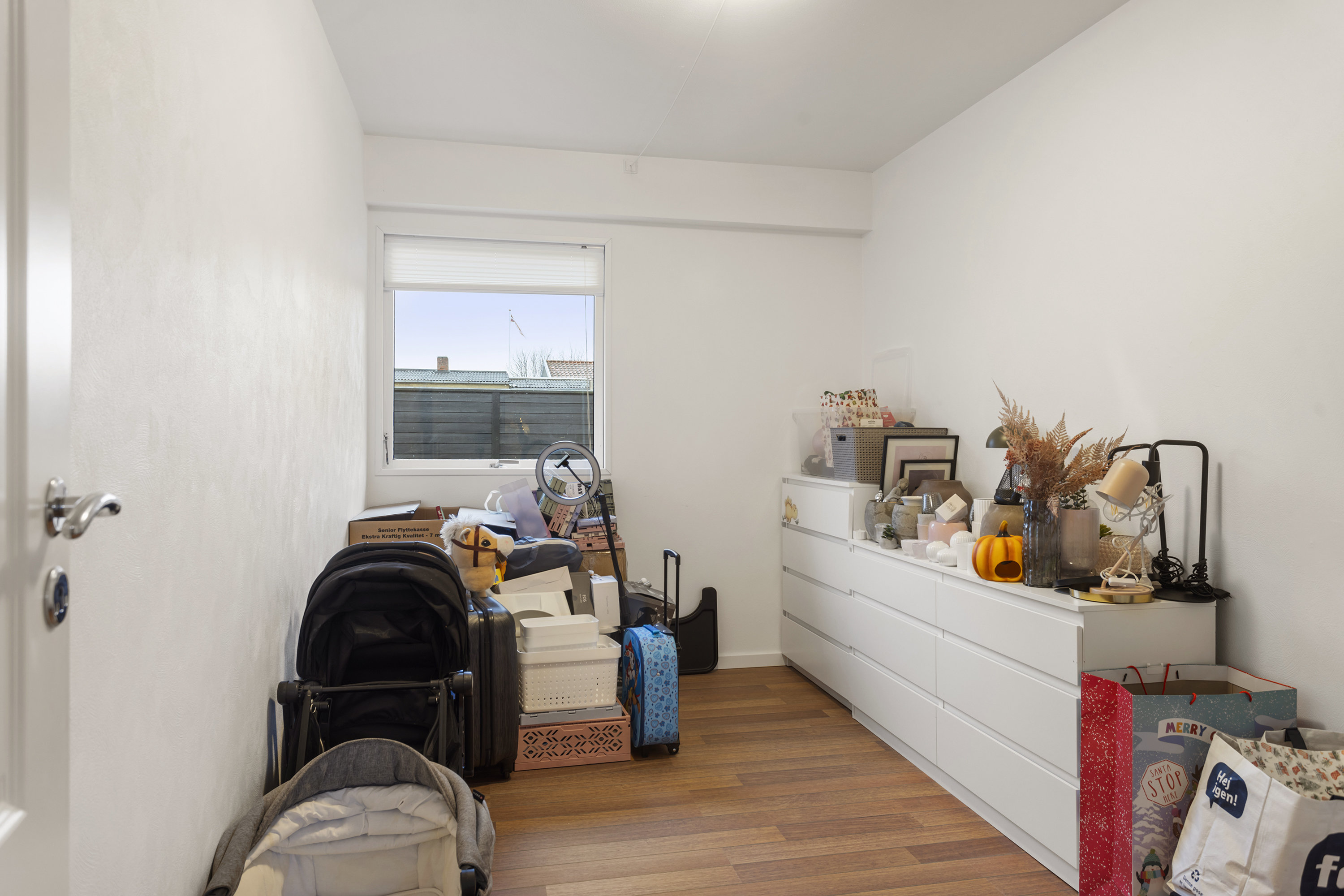 Fremhævet værelse billede i fuldskærmstilstand. Billede af Niels Hjørnes Vej 4, 9900 Frederikshavn