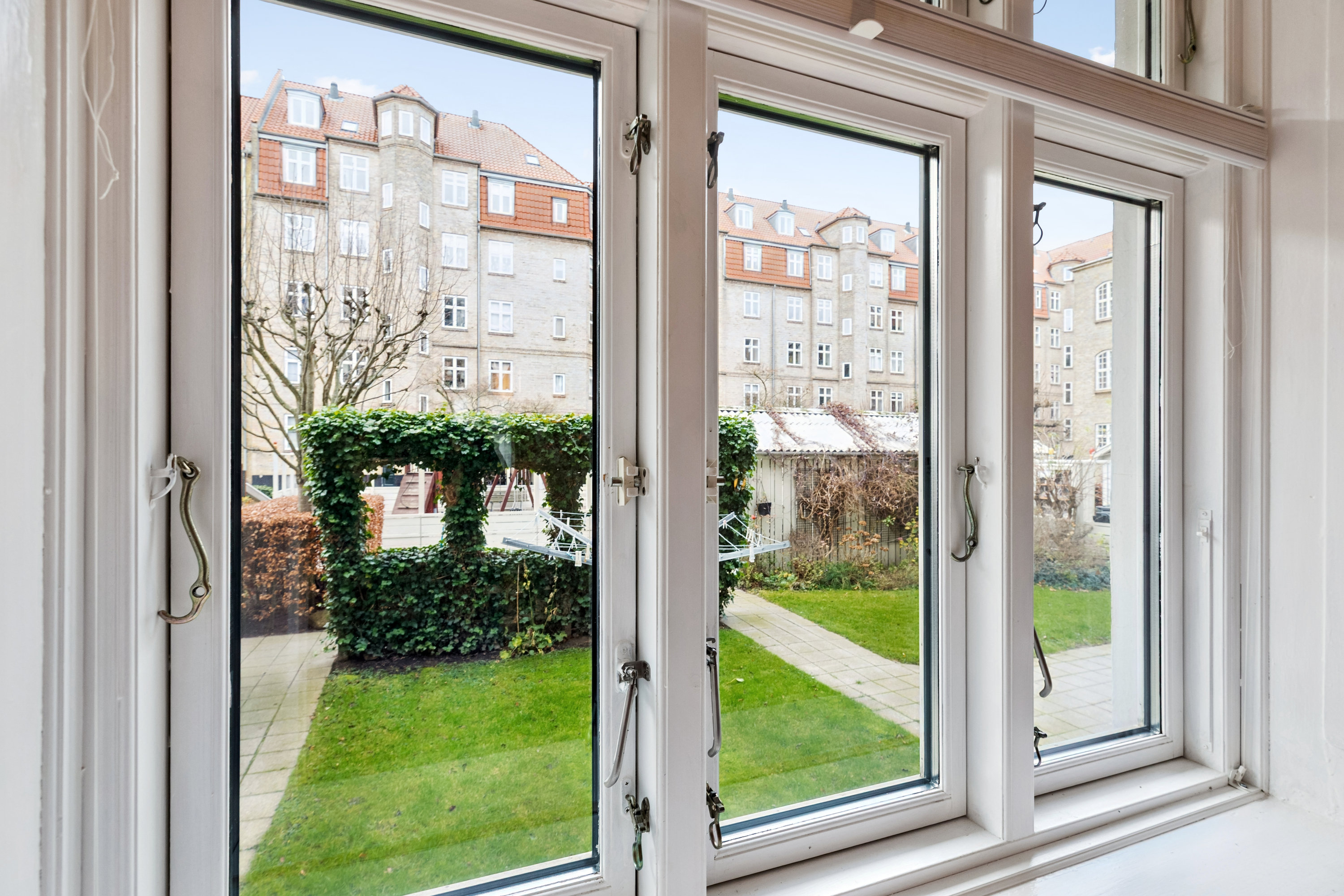 Fremhævet udsigt billede i fuldskærmstilstand. Billede af Yrsavej 9, st.. th., 2000 Frederiksberg