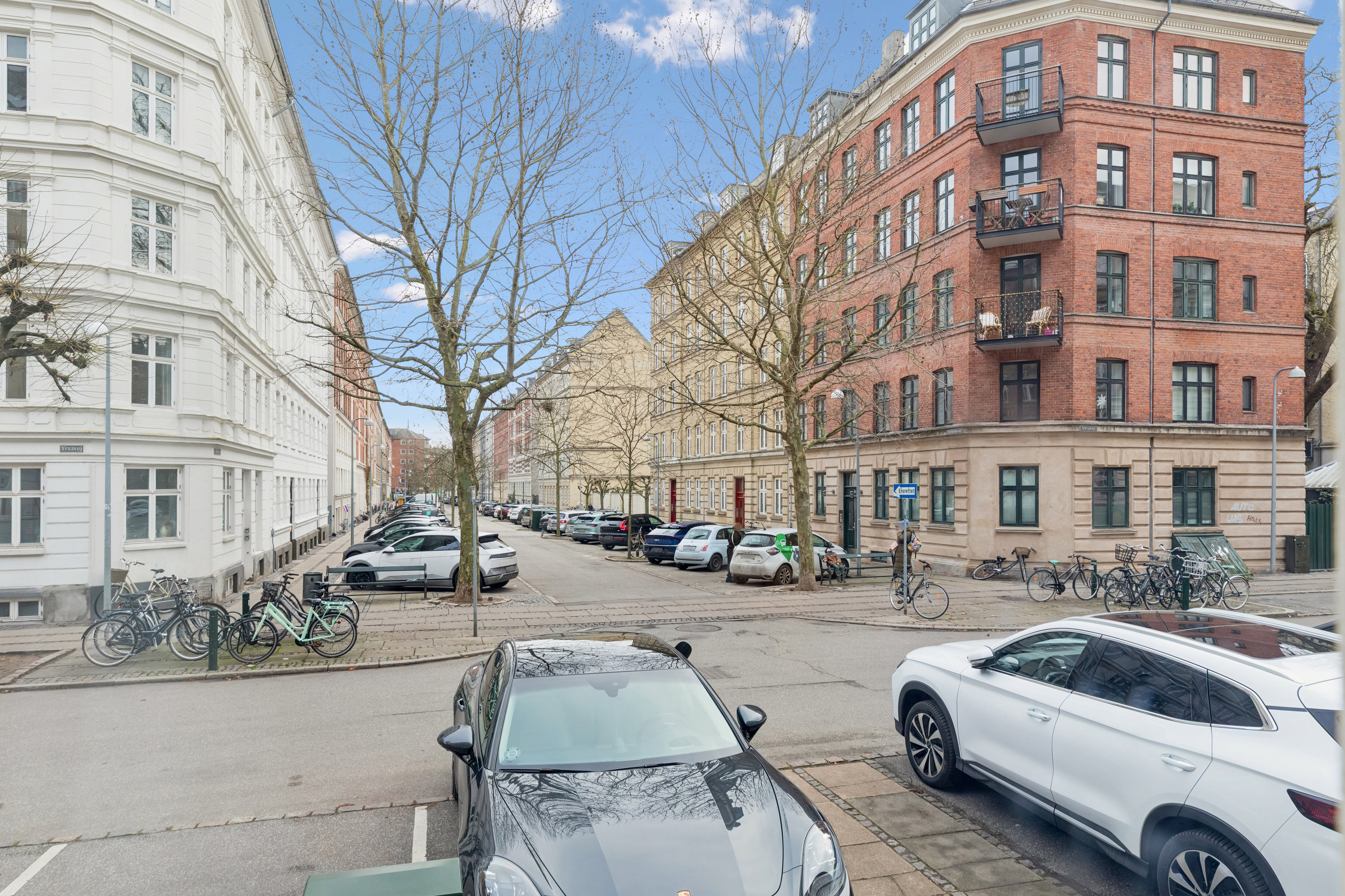 Fremhævet andet billede i fuldskærmstilstand. Billede af Yrsavej 9, st.. th., 2000 Frederiksberg