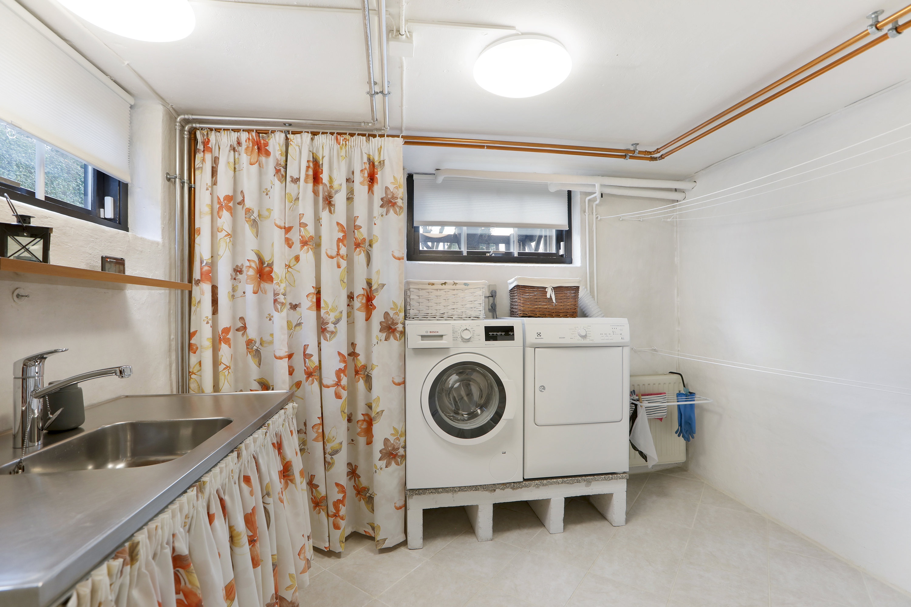 Fremhævet vaskerum billede i fuldskærmstilstand. Billede af Marievej 24, 2740 Skovlunde