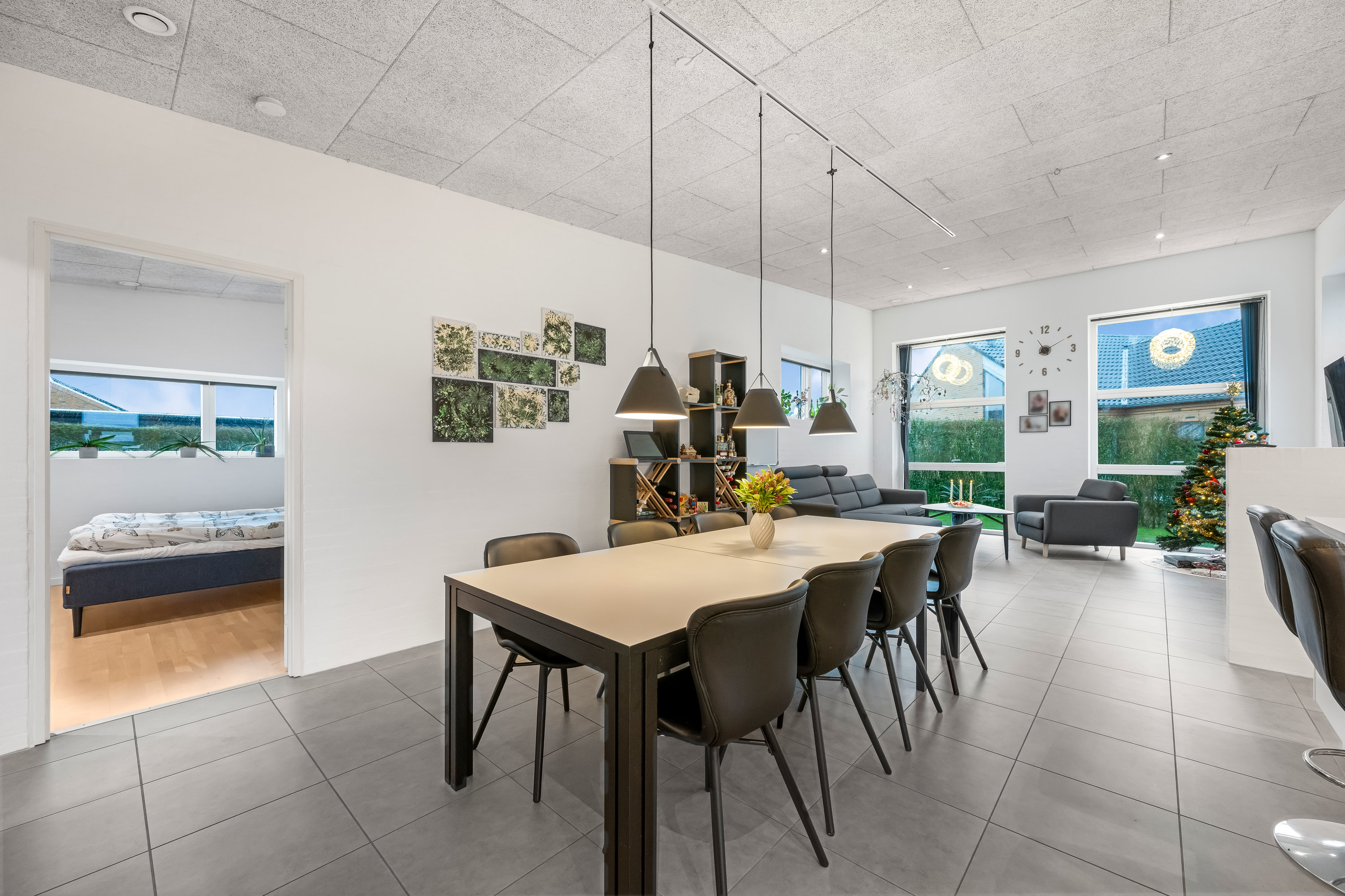 Fremhævet stue billede i fuldskærmstilstand. Billede af Hvedemarken 5, Rindum, 6950 Ringkøbing