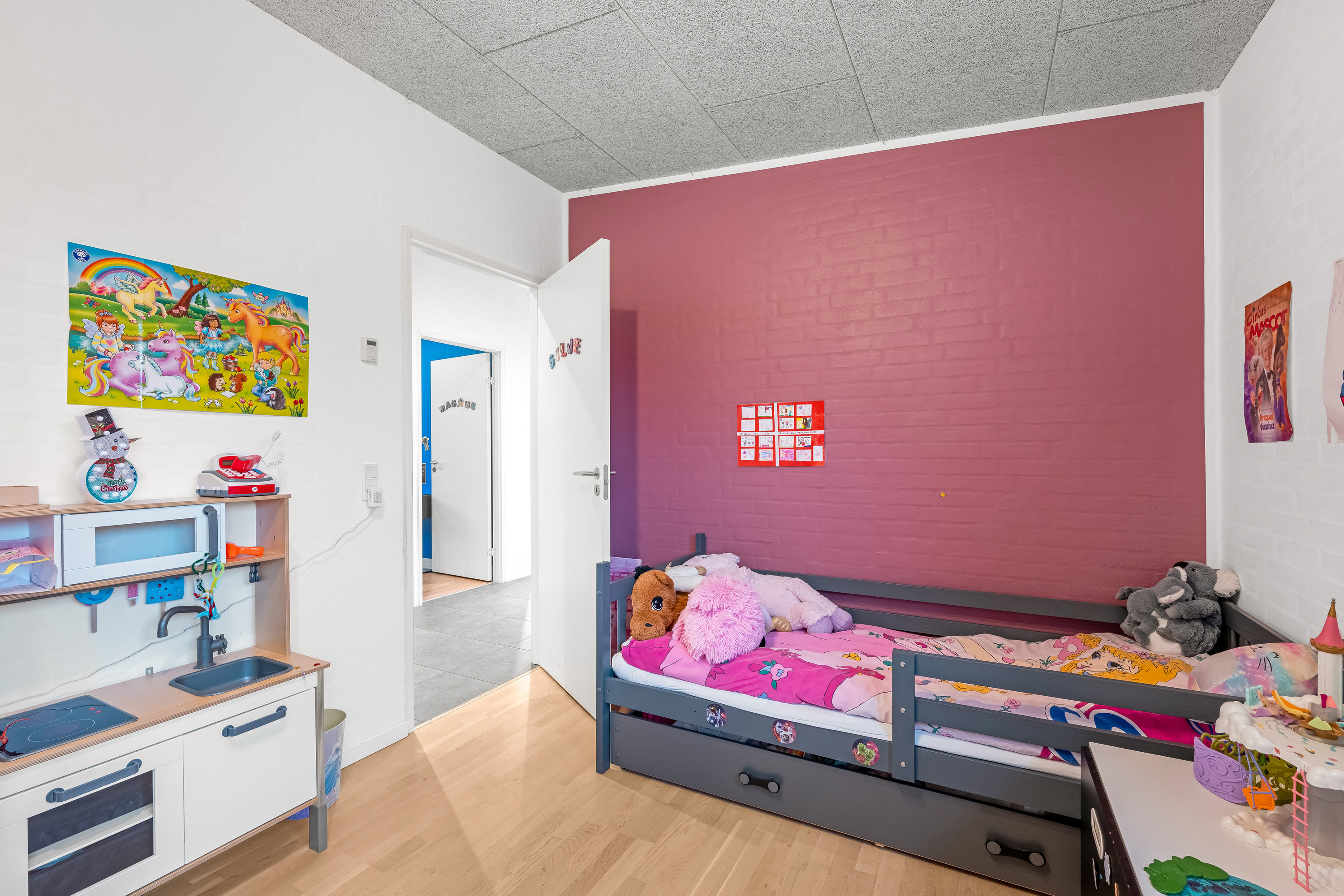 Fremhævet andet billede i fuldskærmstilstand. Billede af Hvedemarken 5, Rindum, 6950 Ringkøbing