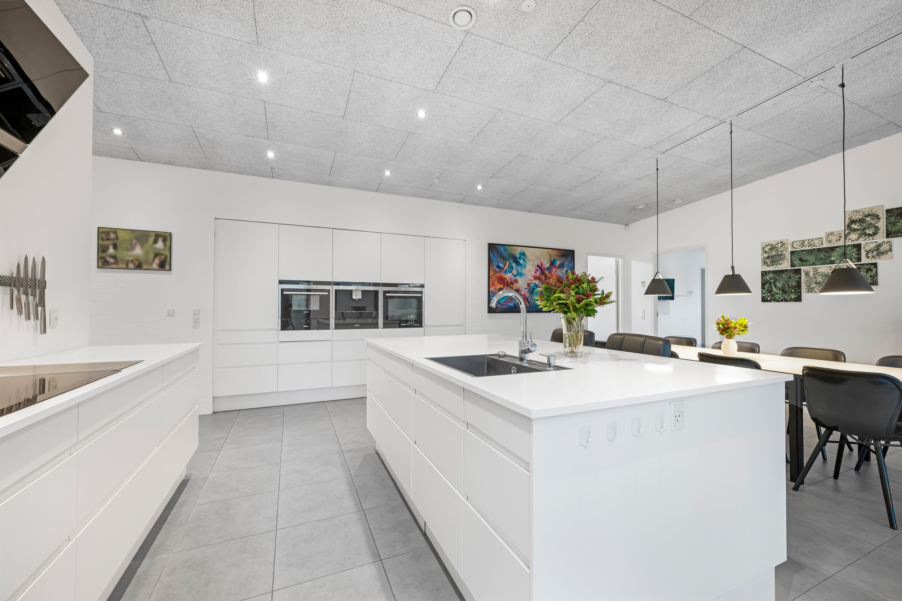 Fremhævet køkken billede i fuldskærmstilstand. Billede af Hvedemarken 5, Rindum, 6950 Ringkøbing