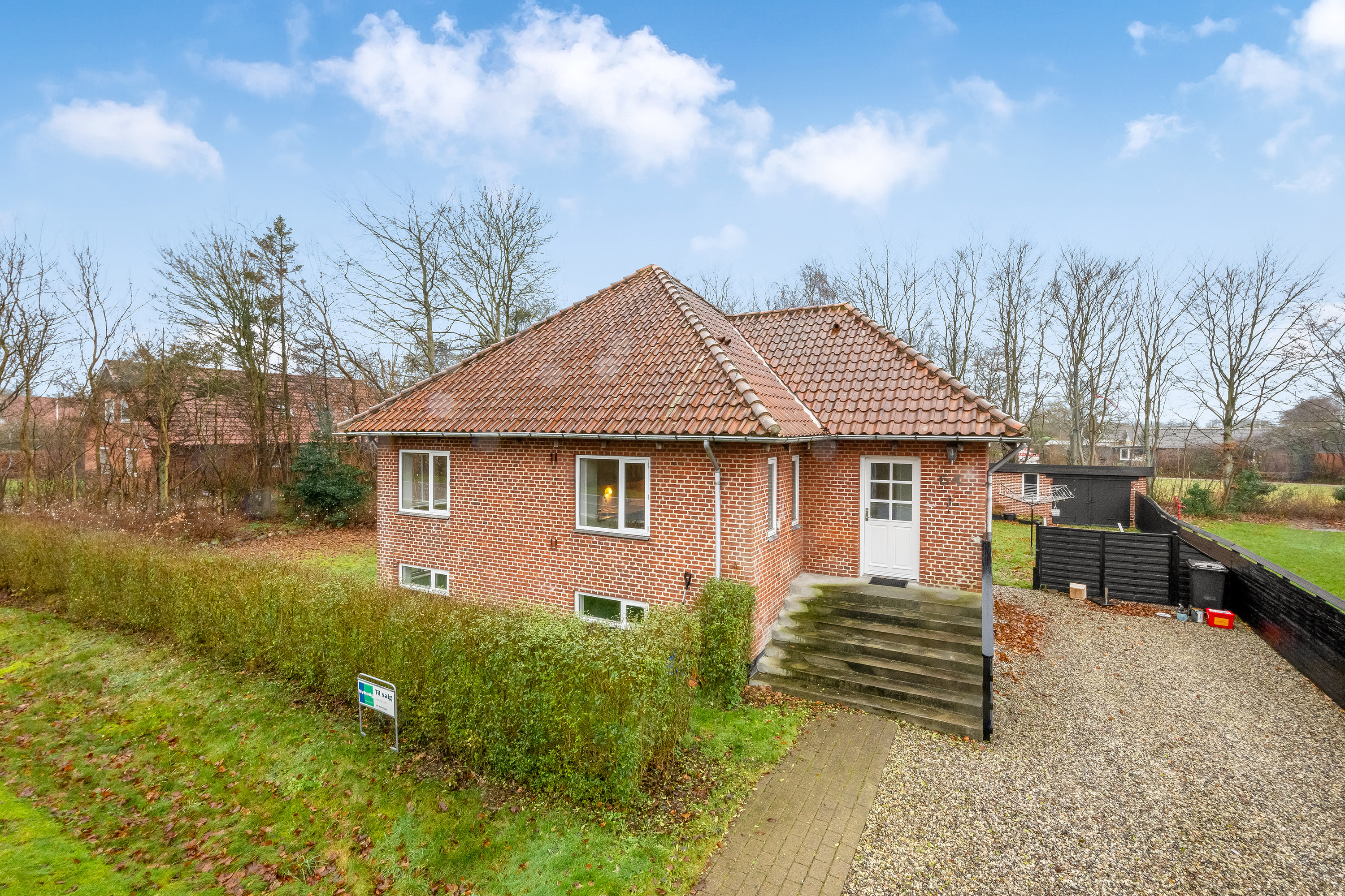 Villa: Facade på Vardevej 64, 6880 Tarm