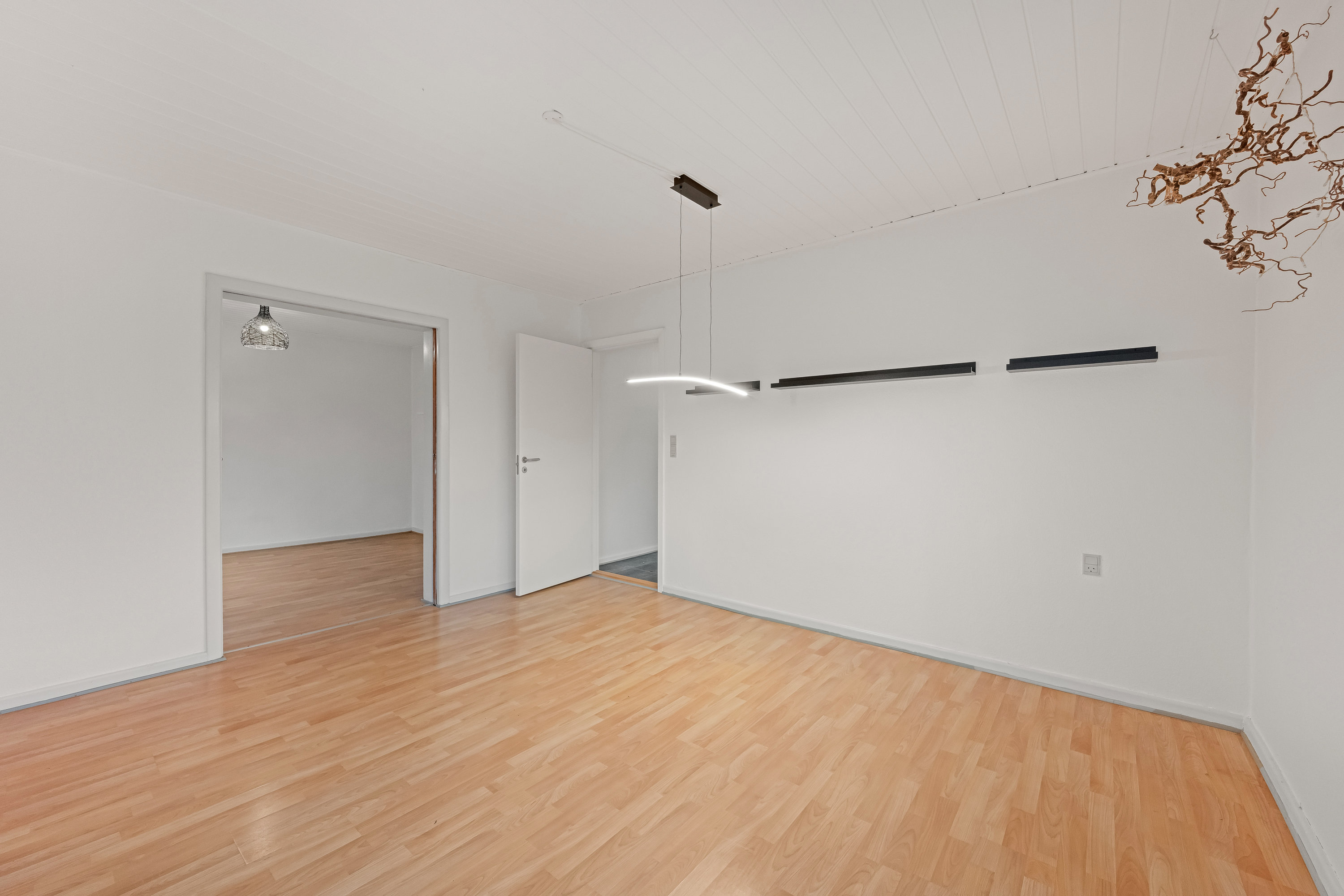 Fremhævet spisestue billede i fuldskærmstilstand. Billede af Vardevej 64, 6880 Tarm