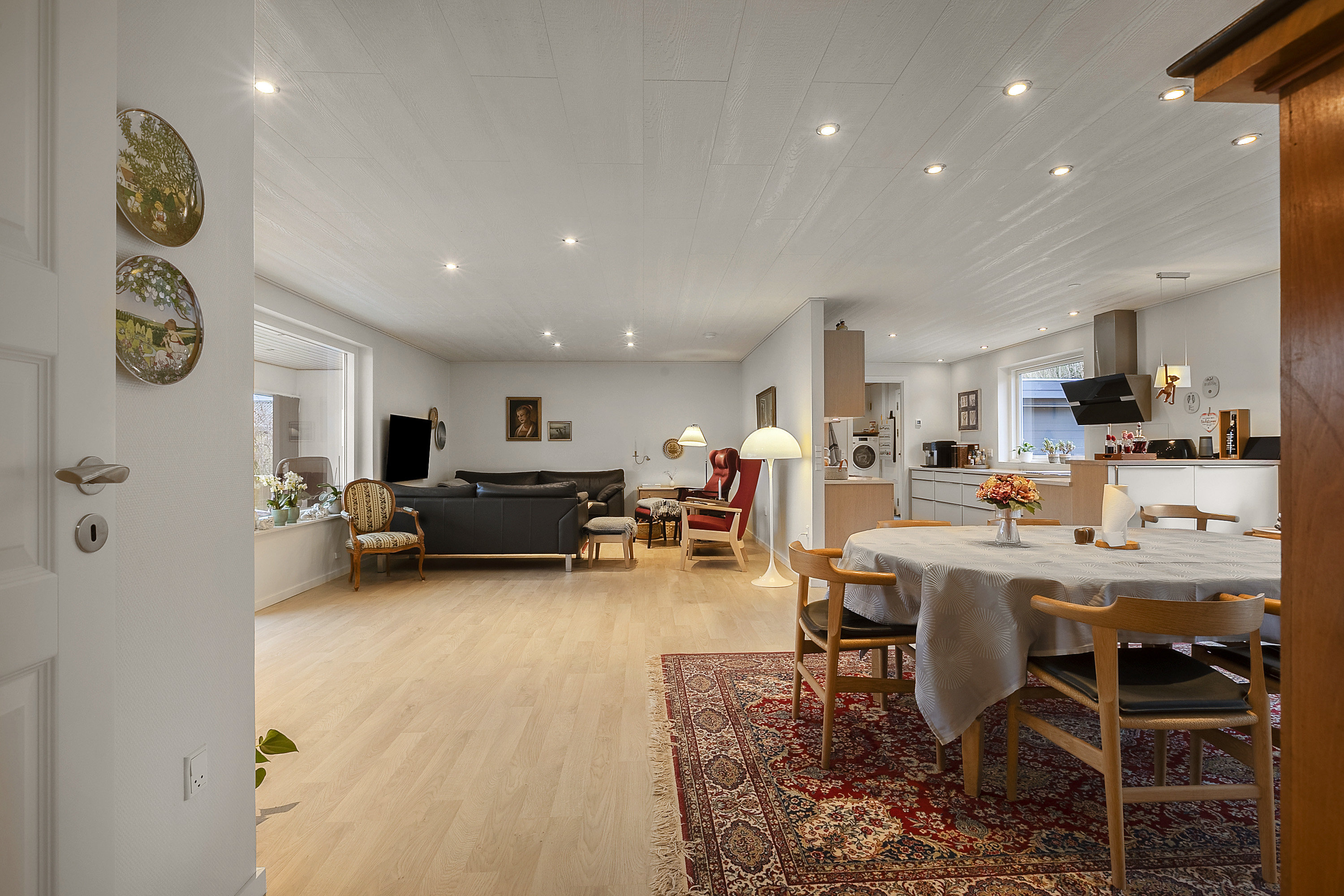 Fremhævet spisestue billede i fuldskærmstilstand. Billede af Kløvertoften 9, Felsted, 6200 Aabenraa