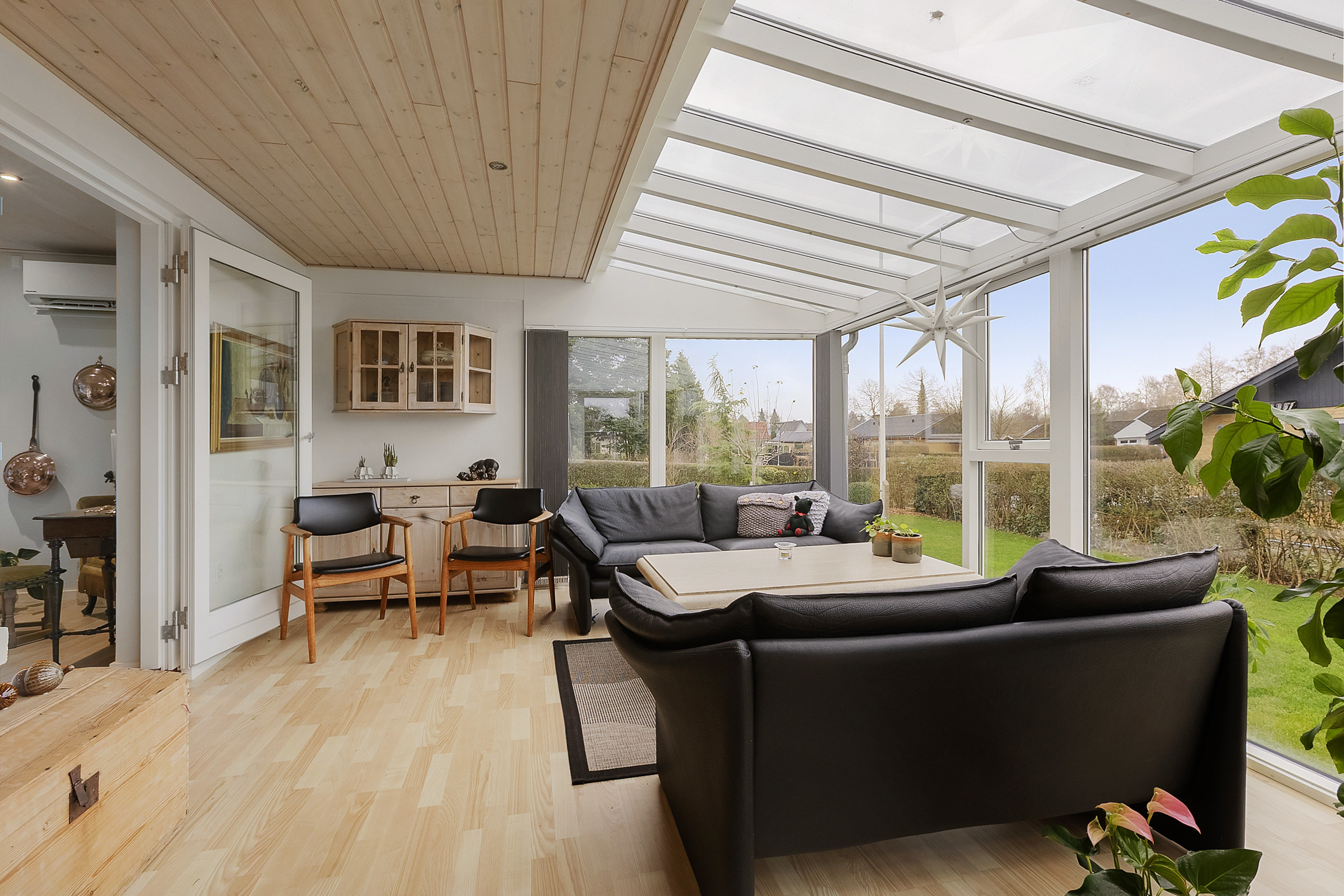 Fremhævet stue billede i fuldskærmstilstand. Billede af Kløvertoften 9, Felsted, 6200 Aabenraa