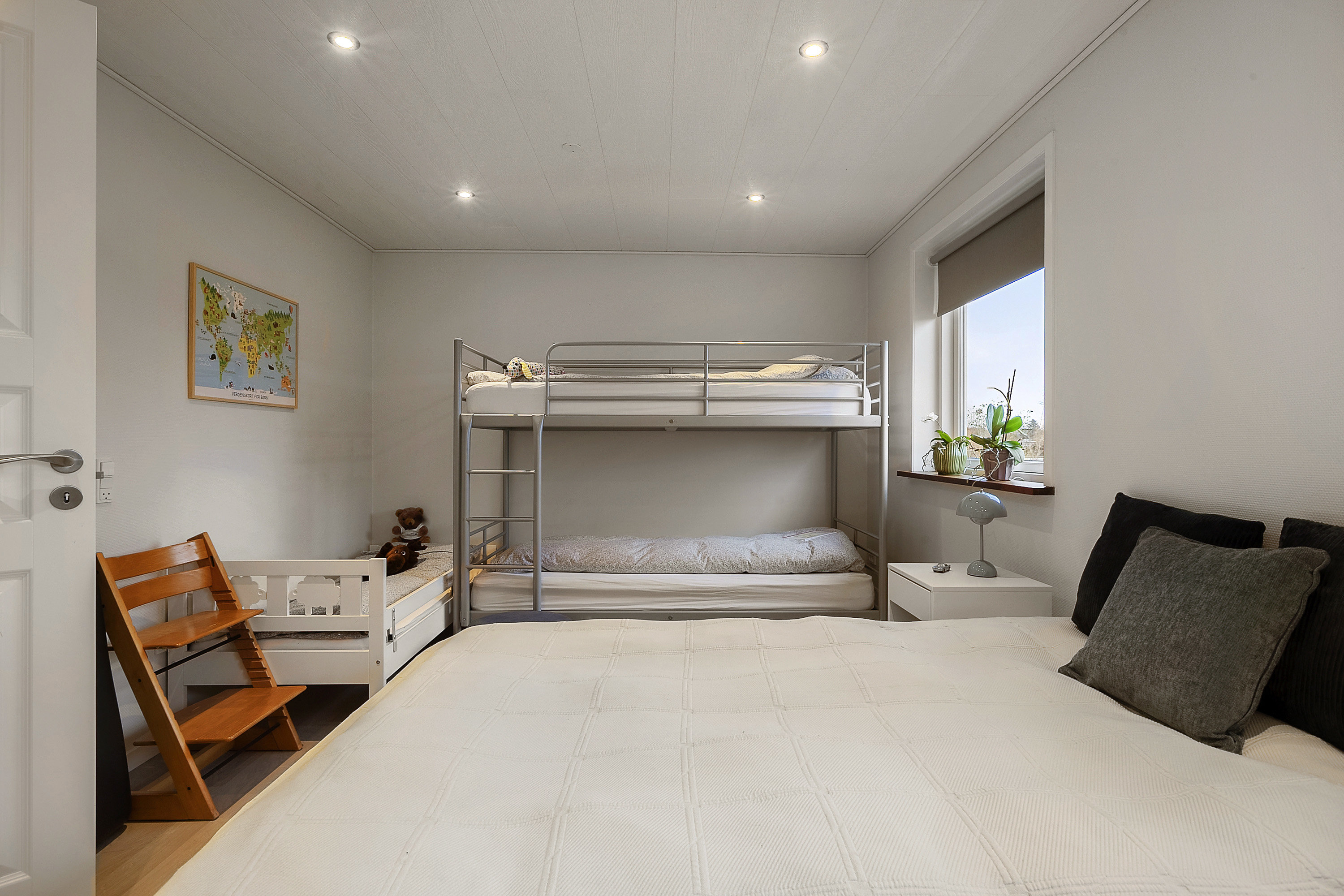 Fremhævet soveværelse billede i fuldskærmstilstand. Billede af Kløvertoften 9, Felsted, 6200 Aabenraa