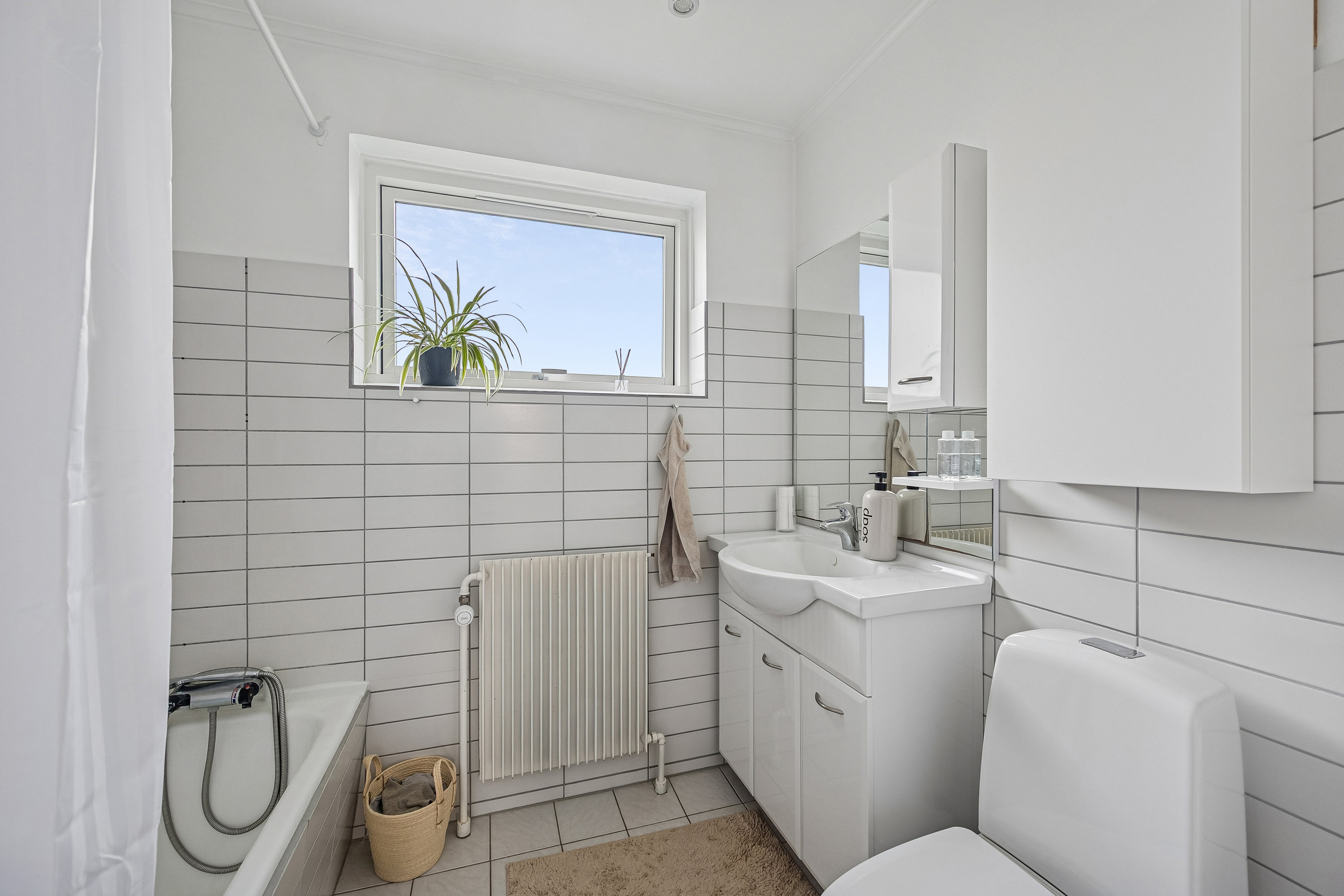 Fremhævet  billede i fuldskærmstilstand. Billede af Starup Alle 28, 2770 Kastrup