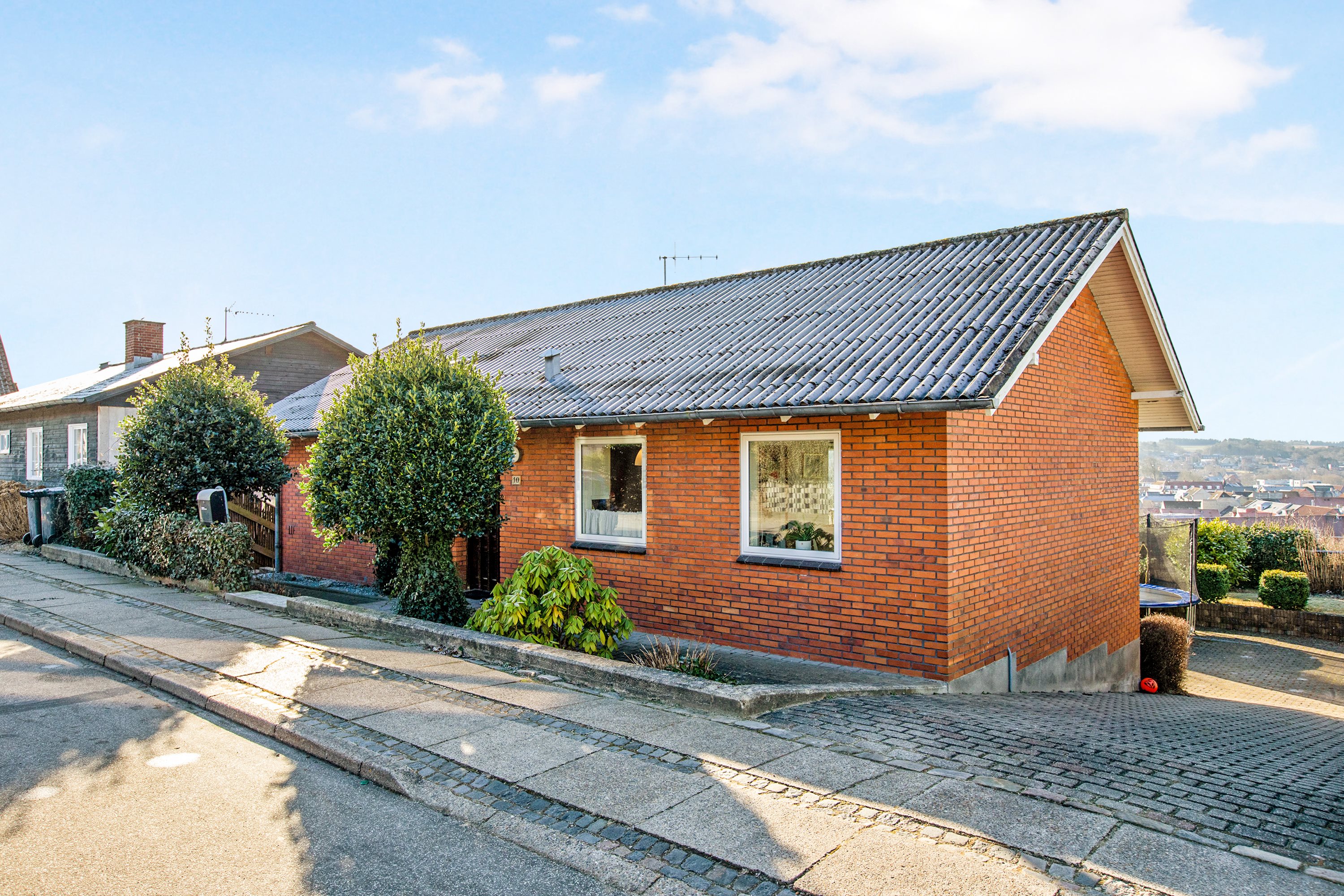 Miniaturebillede 1: ejendommen. Billede af Friheden 10, 9500 Hobro