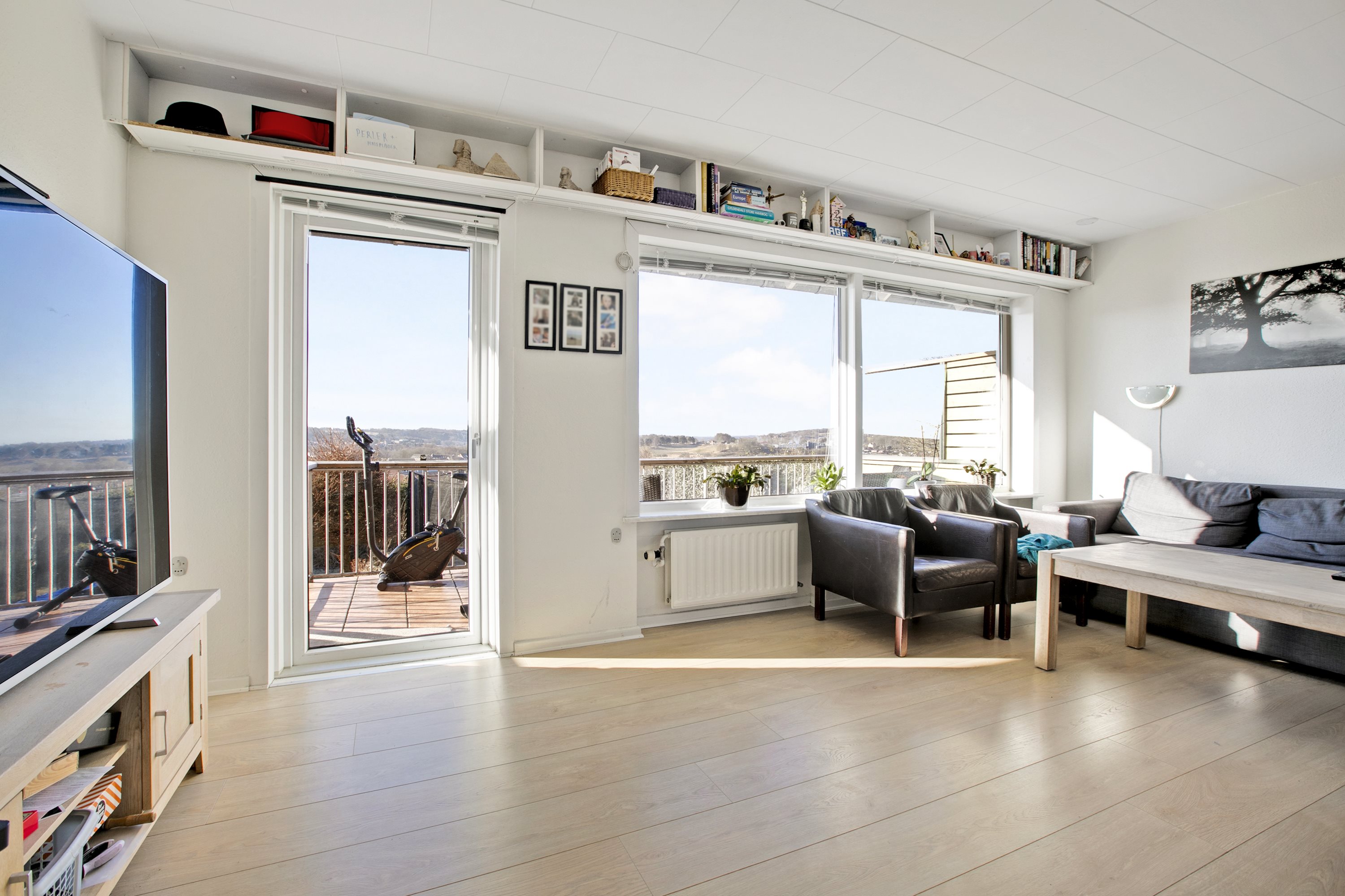 Fremhævet stue billede i fuldskærmstilstand. Billede af Friheden 10, 9500 Hobro