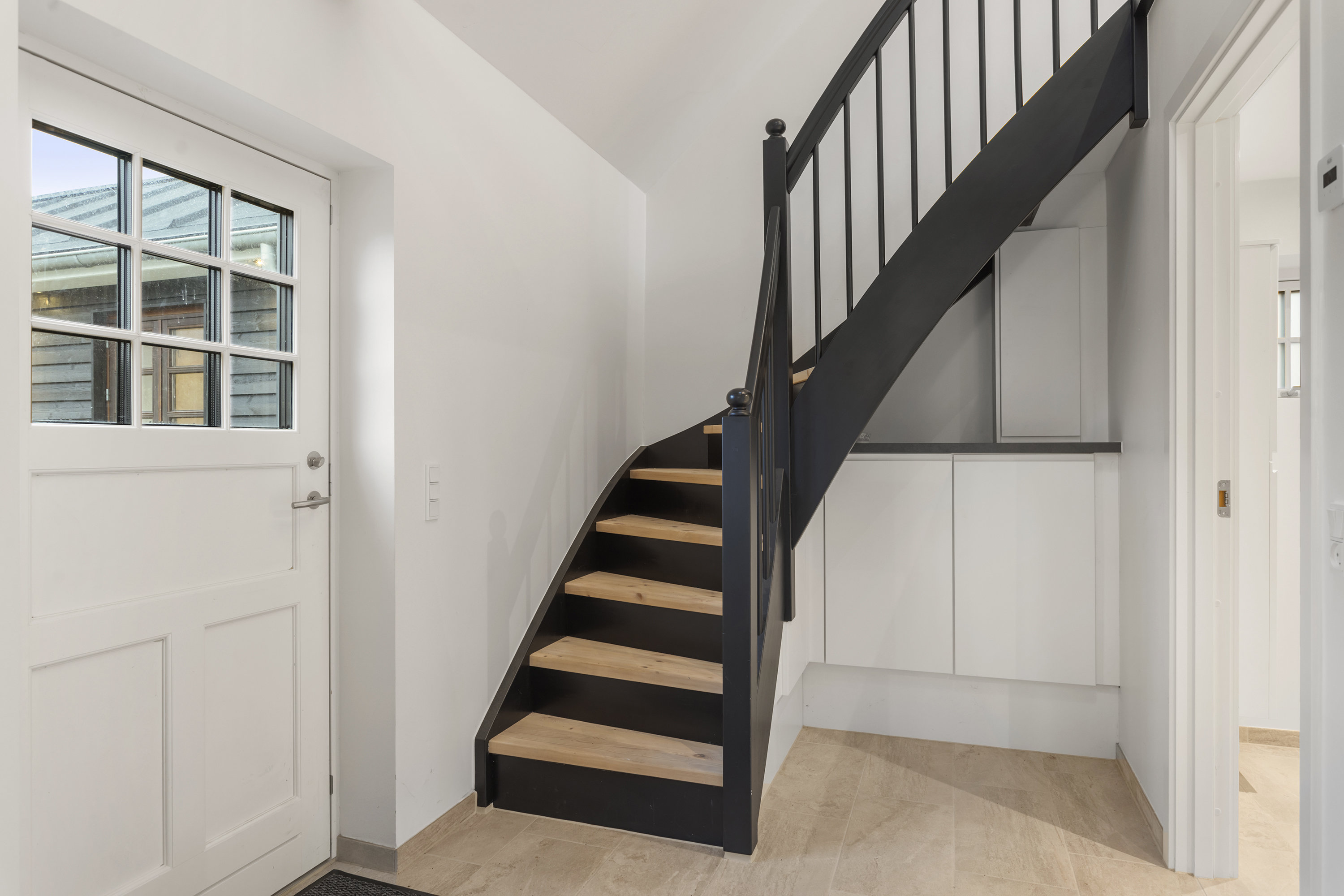 Fremhævet entré billede i fuldskærmstilstand. Billede af Klydevej 8, Voerså, 9300 Sæby