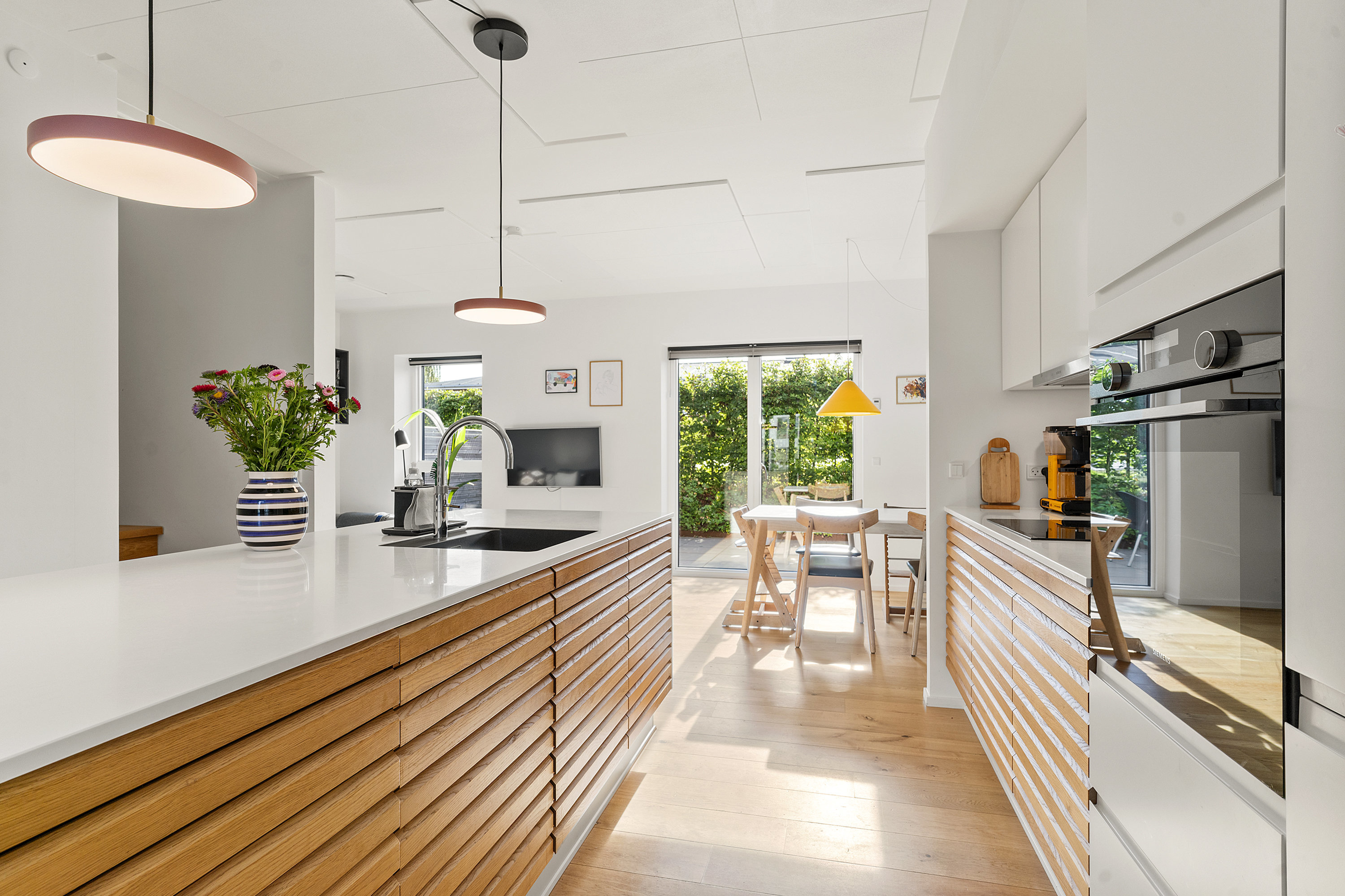 Fremhævet  billede i fuldskærmstilstand. Billede af Navervej 1N, 8382 Hinnerup