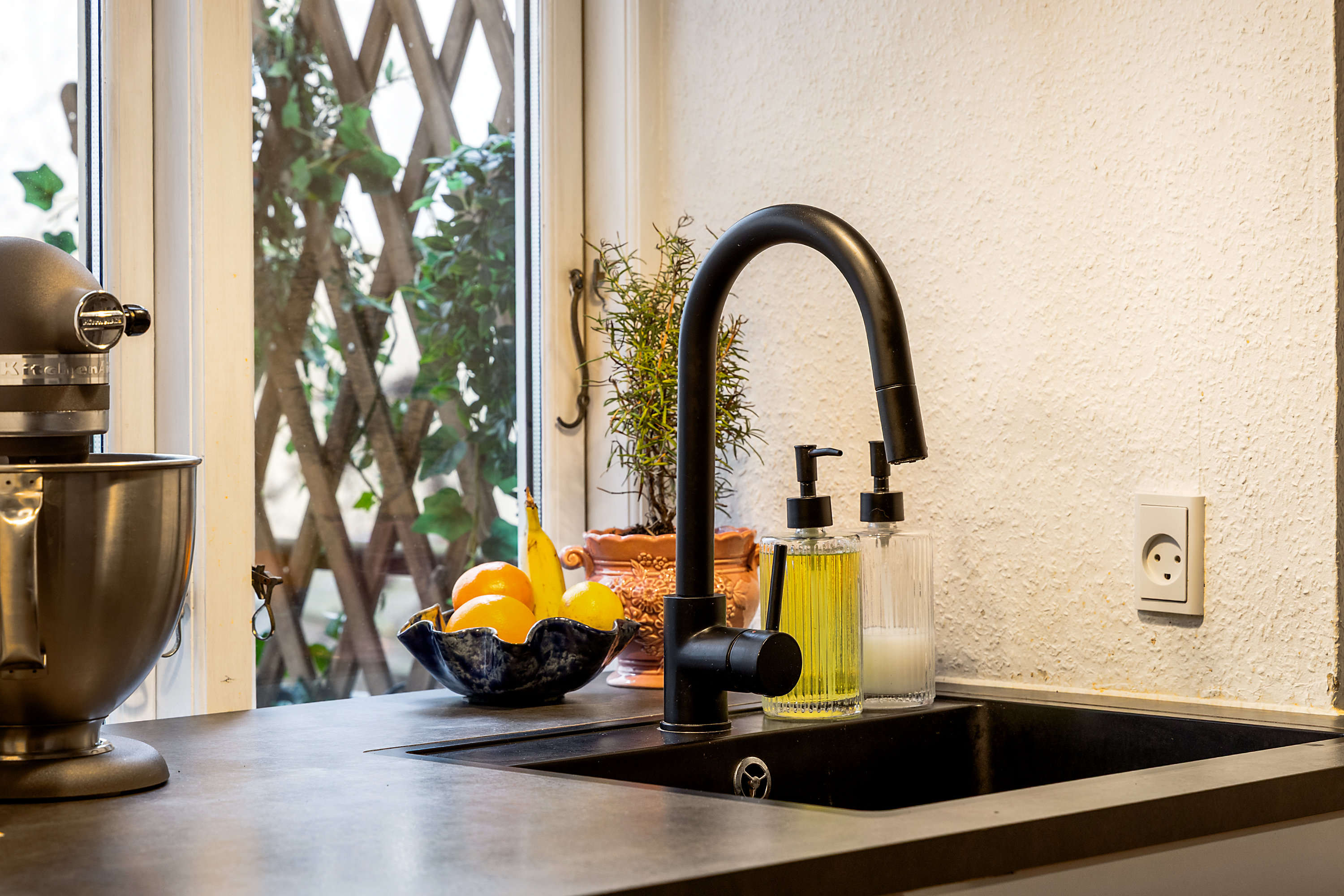 Fremhævet brændeovn billede i fuldskærmstilstand. Billede af Bjelkes Allé 11A, 1. tv., 2200 København N