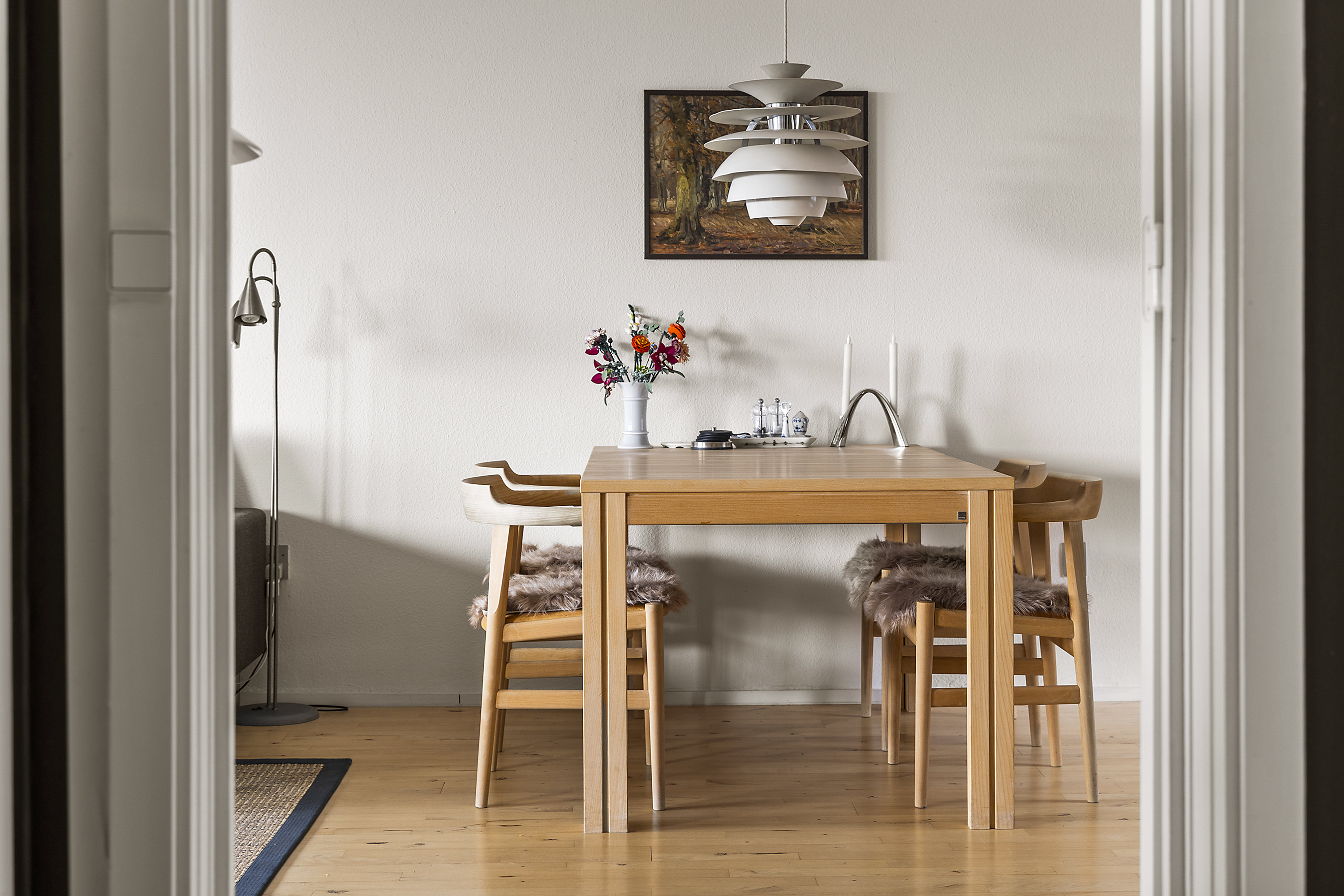 Fremhævet stue billede i fuldskærmstilstand. Billede af Vester Søgade 14, 5. th., 1601 København V