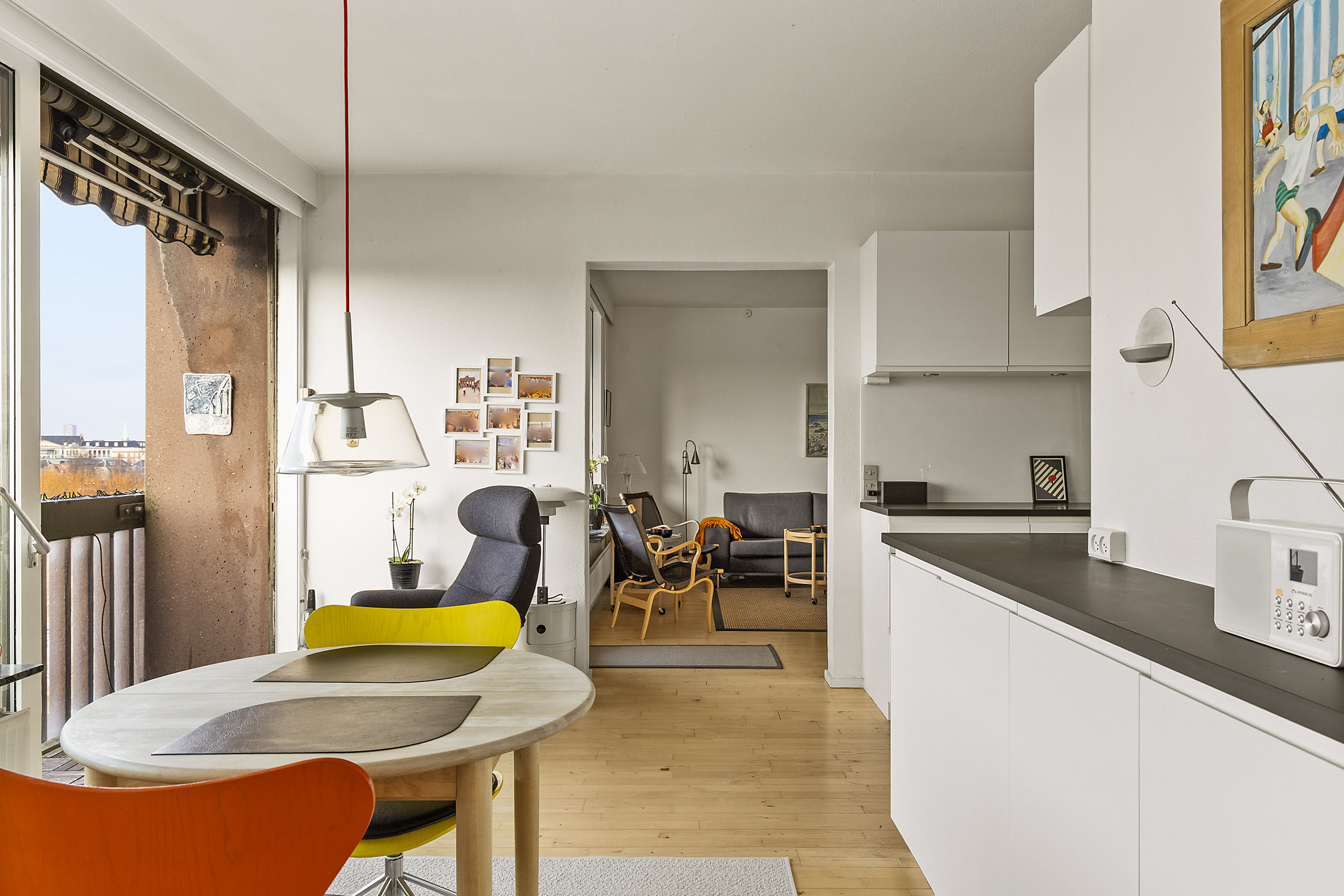 Fremhævet spisekøkken billede i fuldskærmstilstand. Billede af Vester Søgade 14, 5. th., 1601 København V